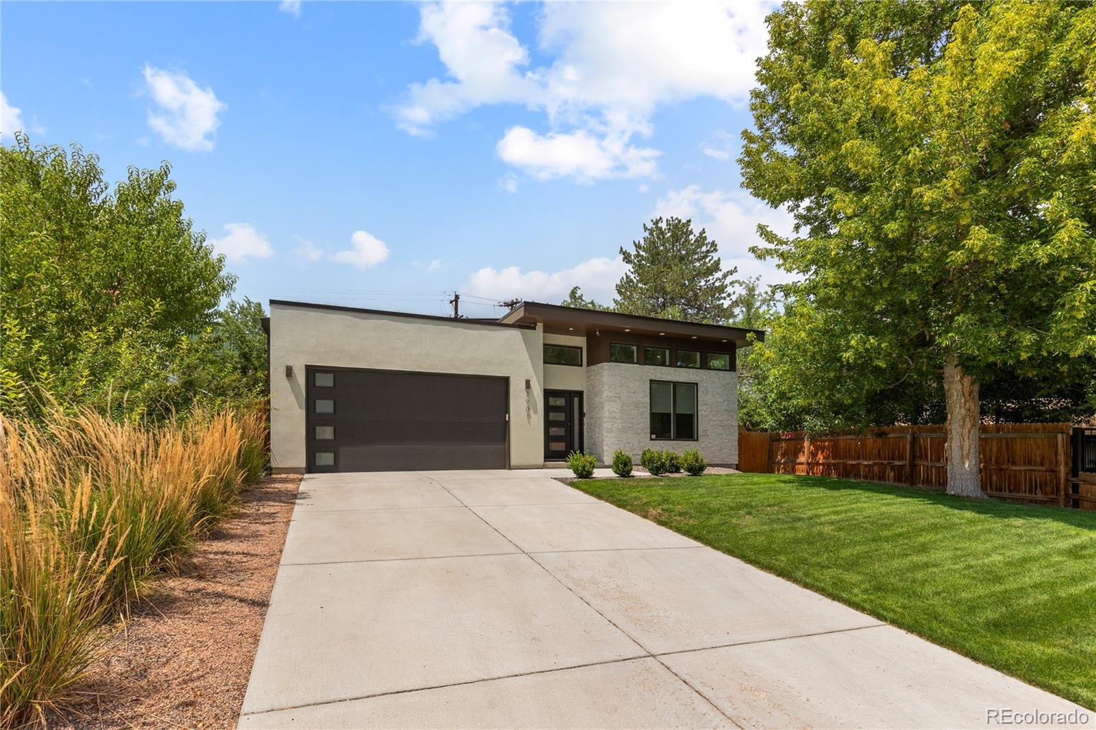 MLS Image #4 for 2901 s bellaire street,denver, Colorado