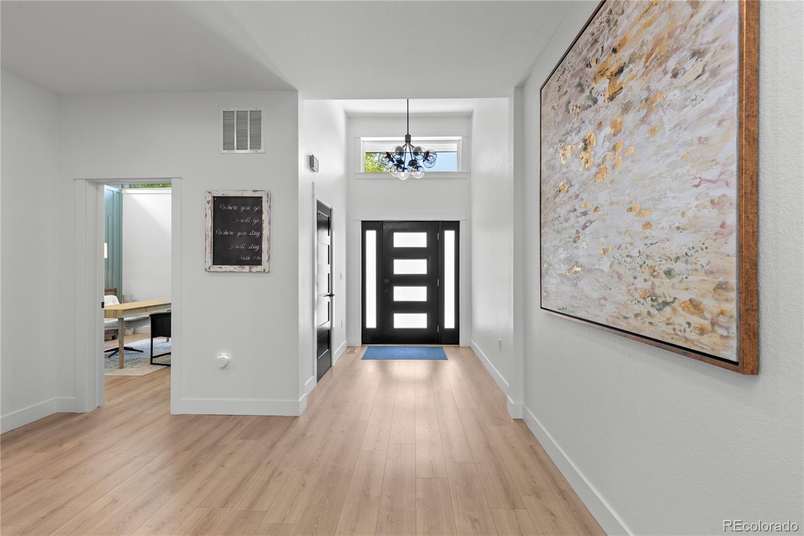 MLS Image #6 for 2901 s bellaire street,denver, Colorado