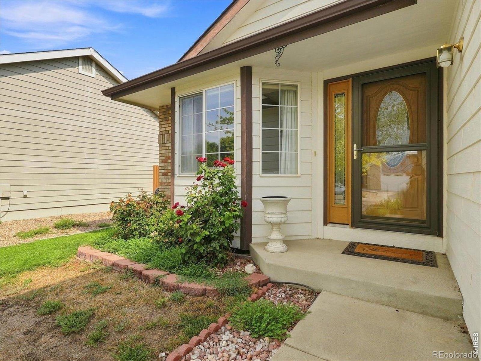 MLS Image #5 for 304  tuckaway court,windsor, Colorado