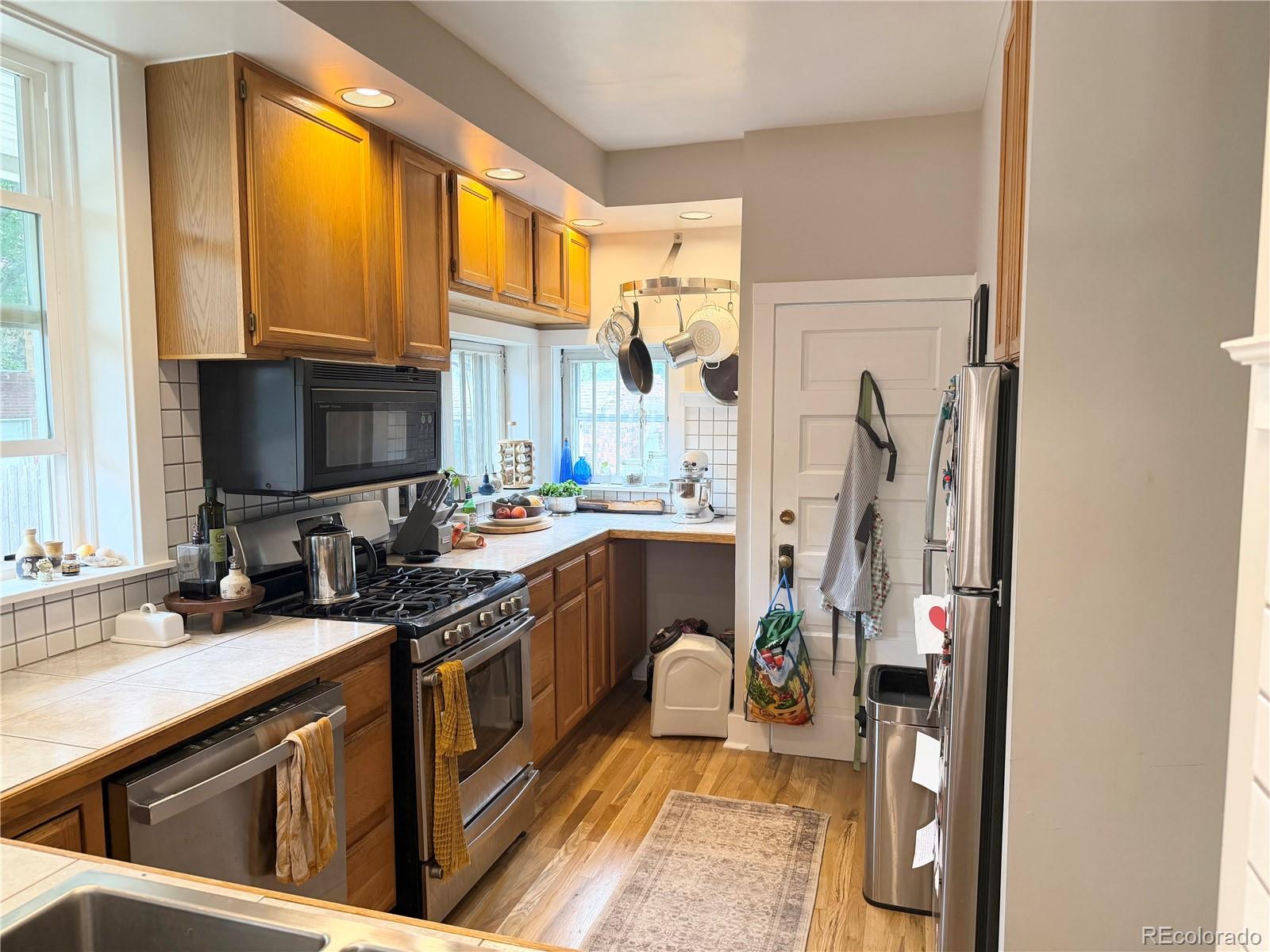 MLS Image #3 for 1059  jackson street,denver, Colorado