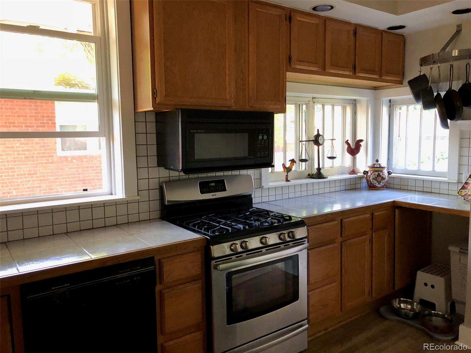 MLS Image #4 for 1059  jackson street,denver, Colorado