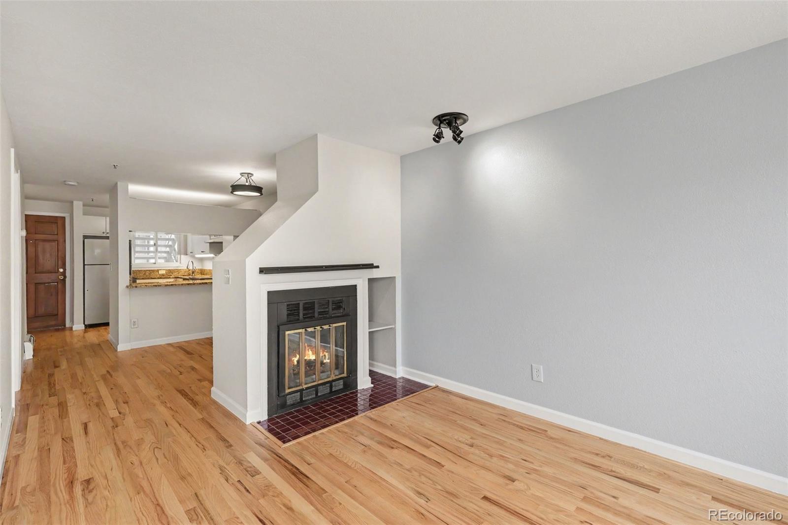 MLS Image #18 for 2201  pearl street,boulder, Colorado