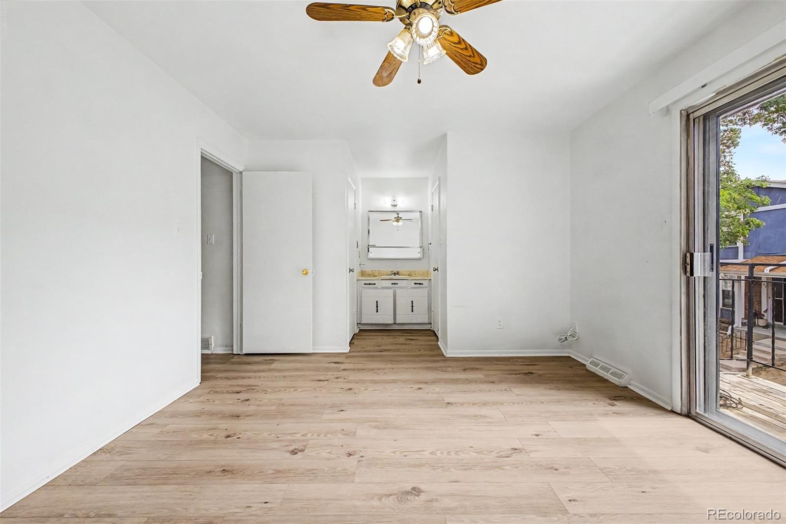 MLS Image #16 for 11822 e canal drive,aurora, Colorado