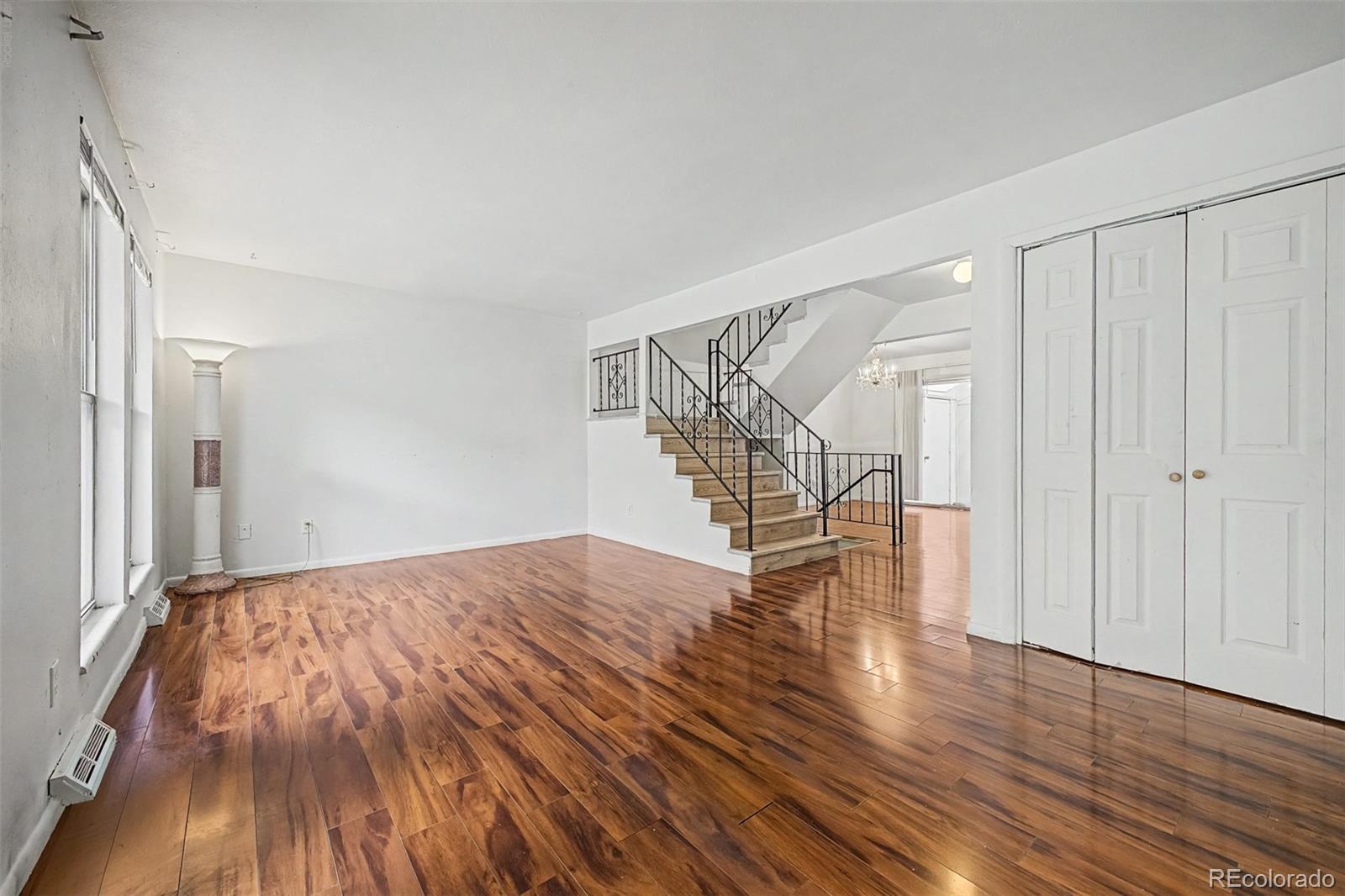 MLS Image #4 for 11822 e canal drive,aurora, Colorado