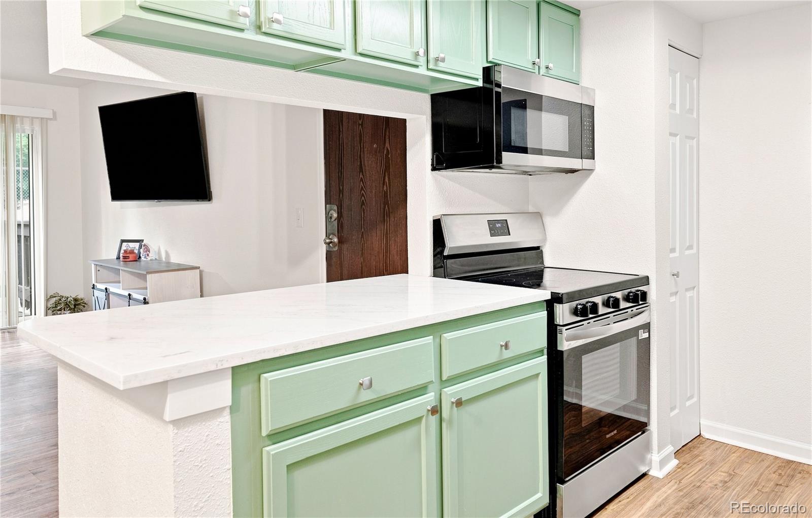 MLS Image #12 for 1795 s pitkin street,aurora, Colorado