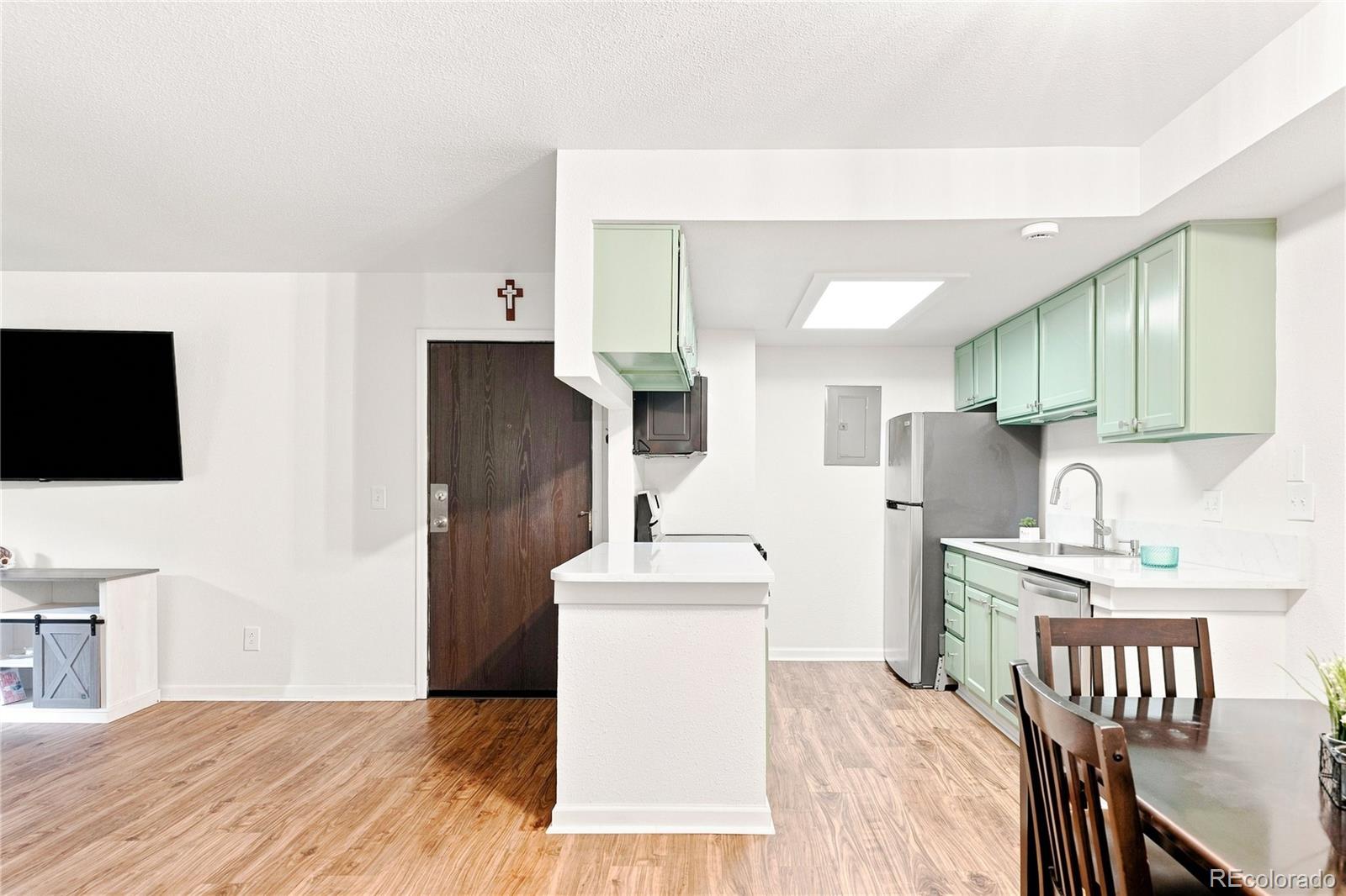 MLS Image #7 for 1795 s pitkin street,aurora, Colorado