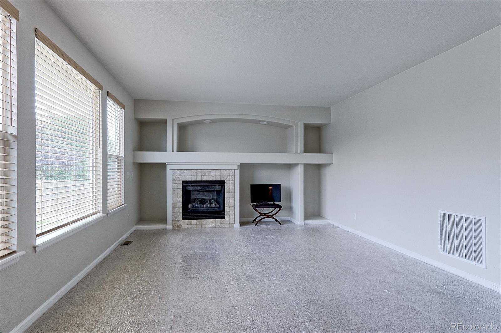 MLS Image #14 for 2715 s muscovey lane,johnstown, Colorado