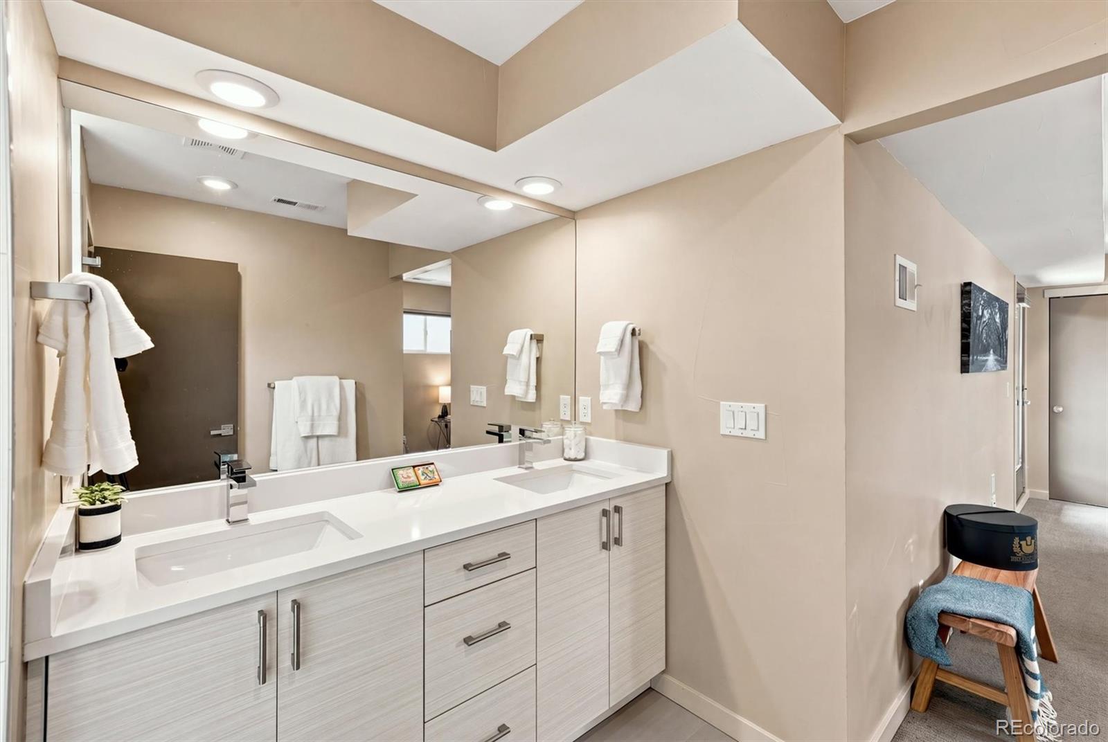 MLS Image #20 for 1415  irving street,denver, Colorado