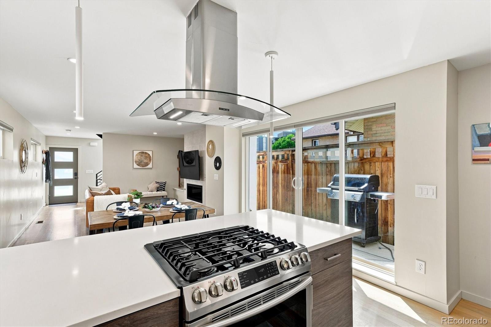 MLS Image #9 for 1415  irving street,denver, Colorado