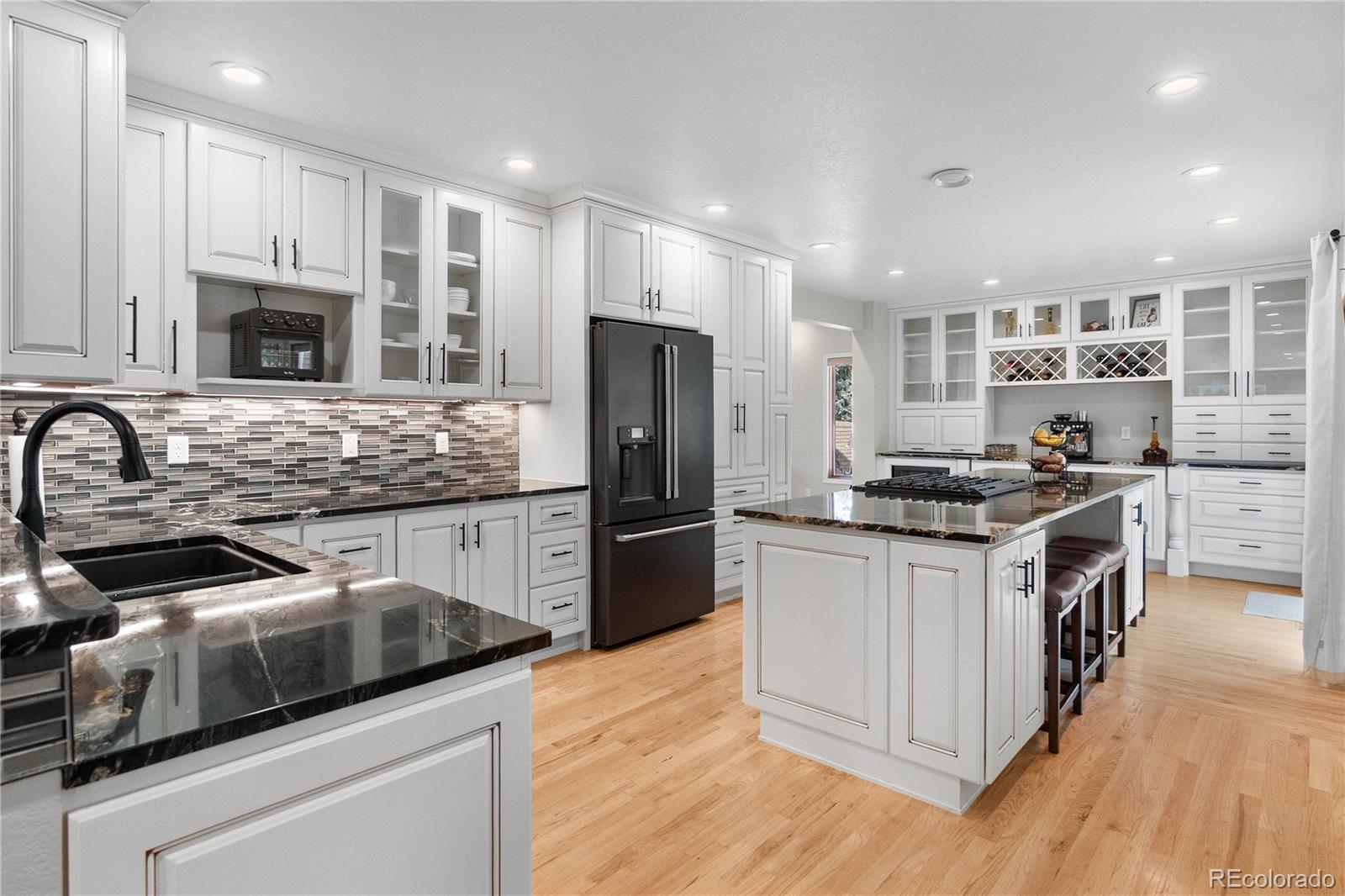 MLS Image #11 for 822  hays circle,longmont, Colorado
