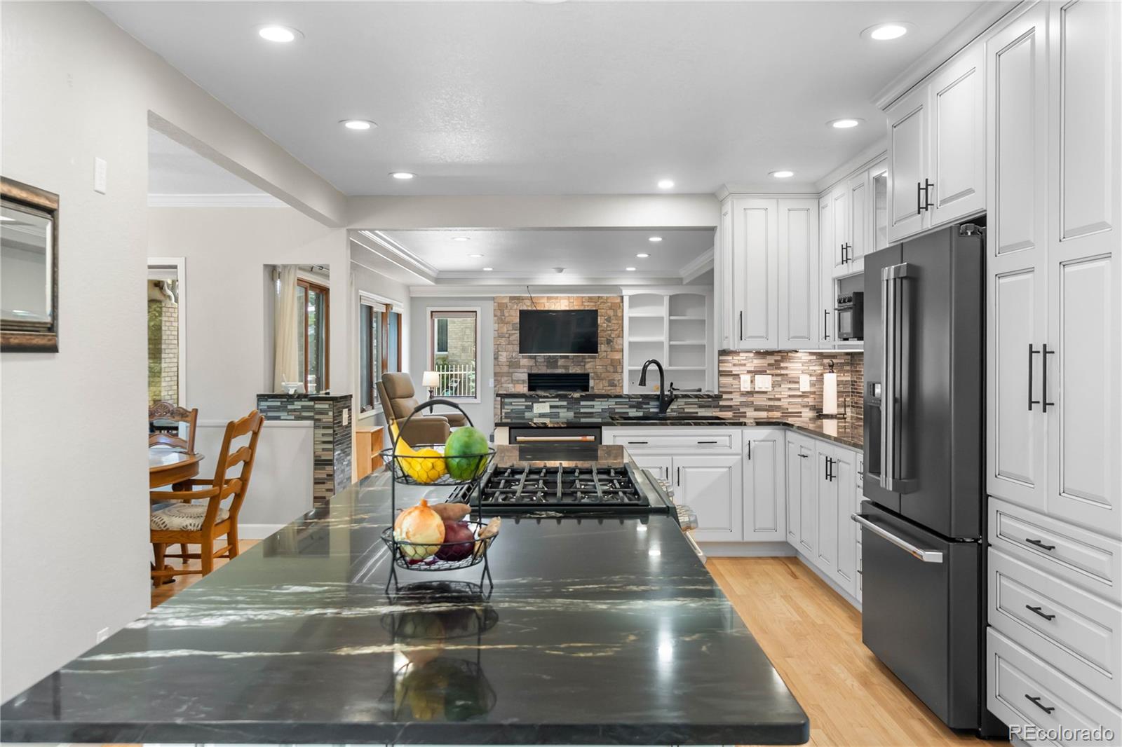 MLS Image #13 for 822  hays circle,longmont, Colorado
