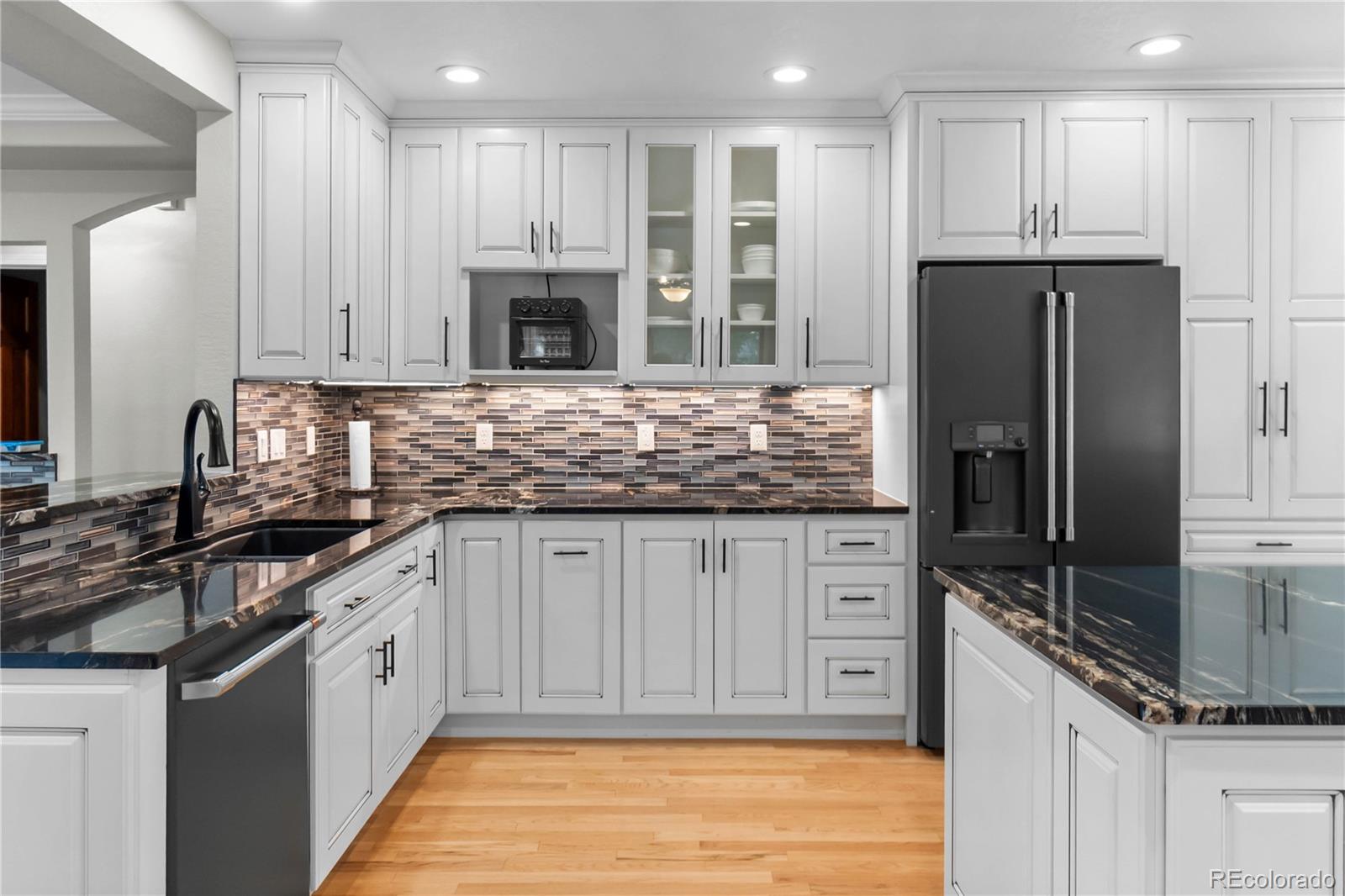 MLS Image #14 for 822  hays circle,longmont, Colorado
