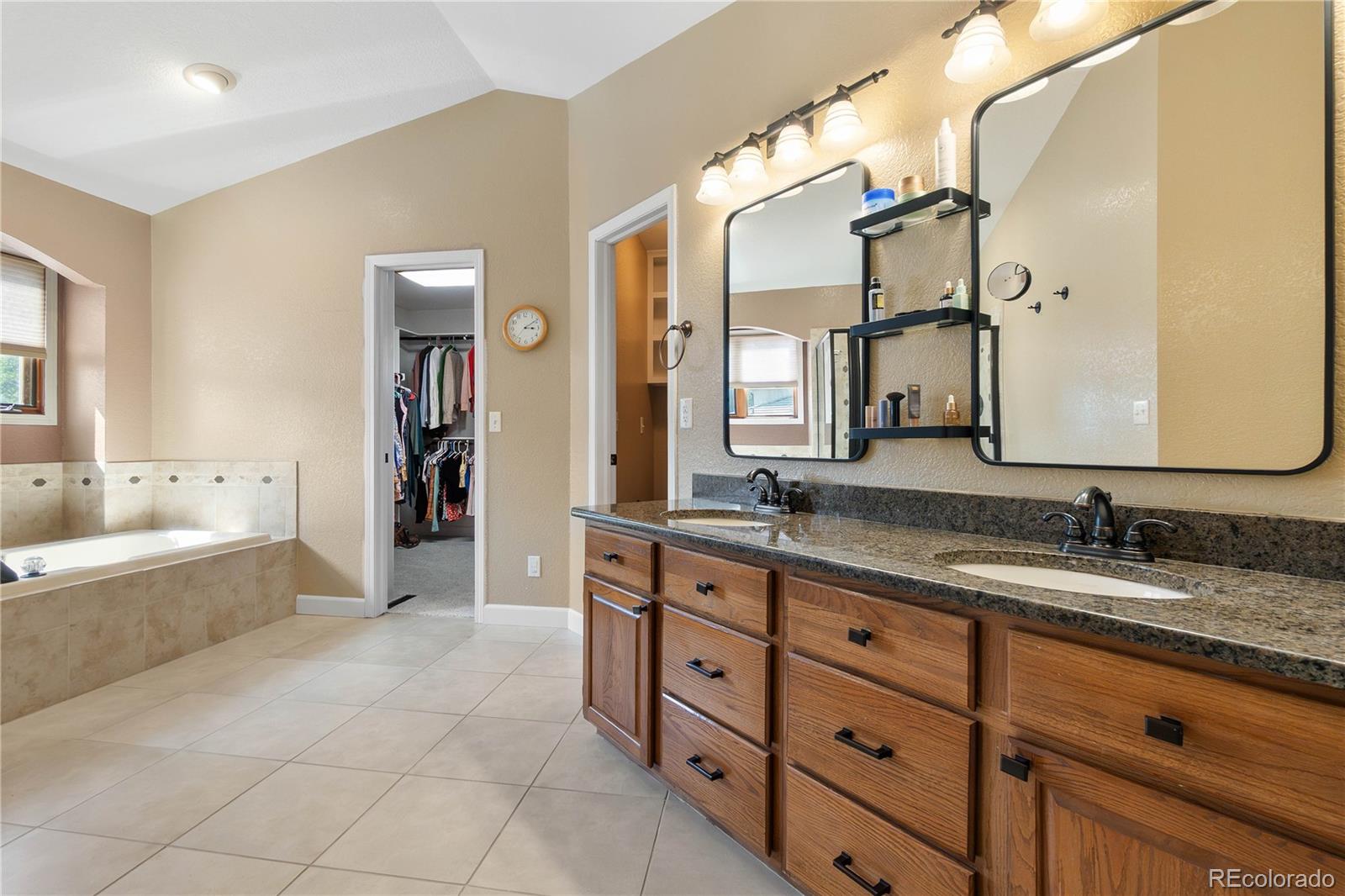 MLS Image #28 for 822  hays circle,longmont, Colorado