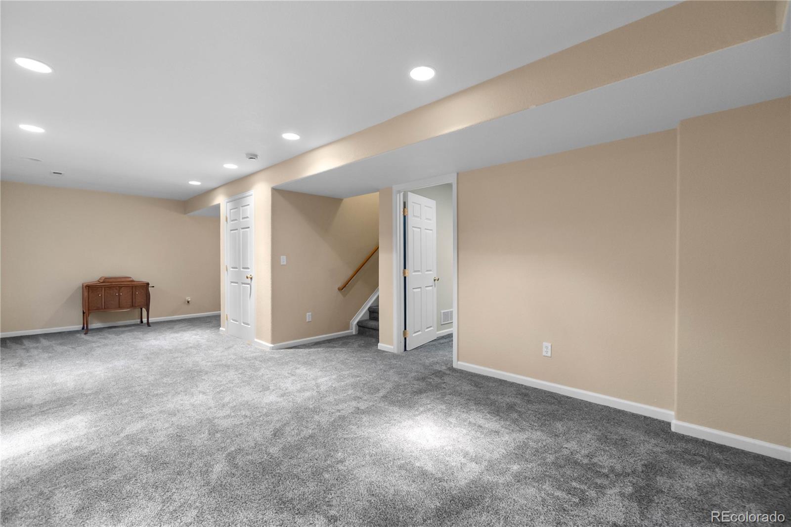 MLS Image #33 for 822  hays circle,longmont, Colorado