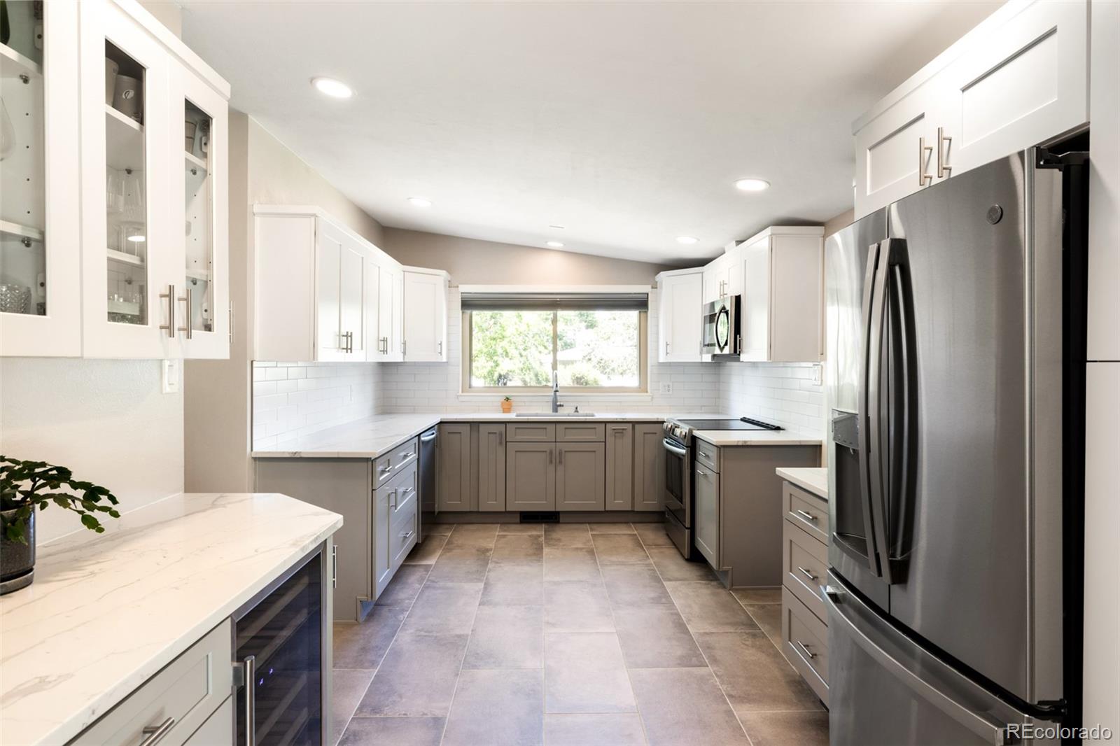MLS Image #7 for 6044 s fairfield street,littleton, Colorado