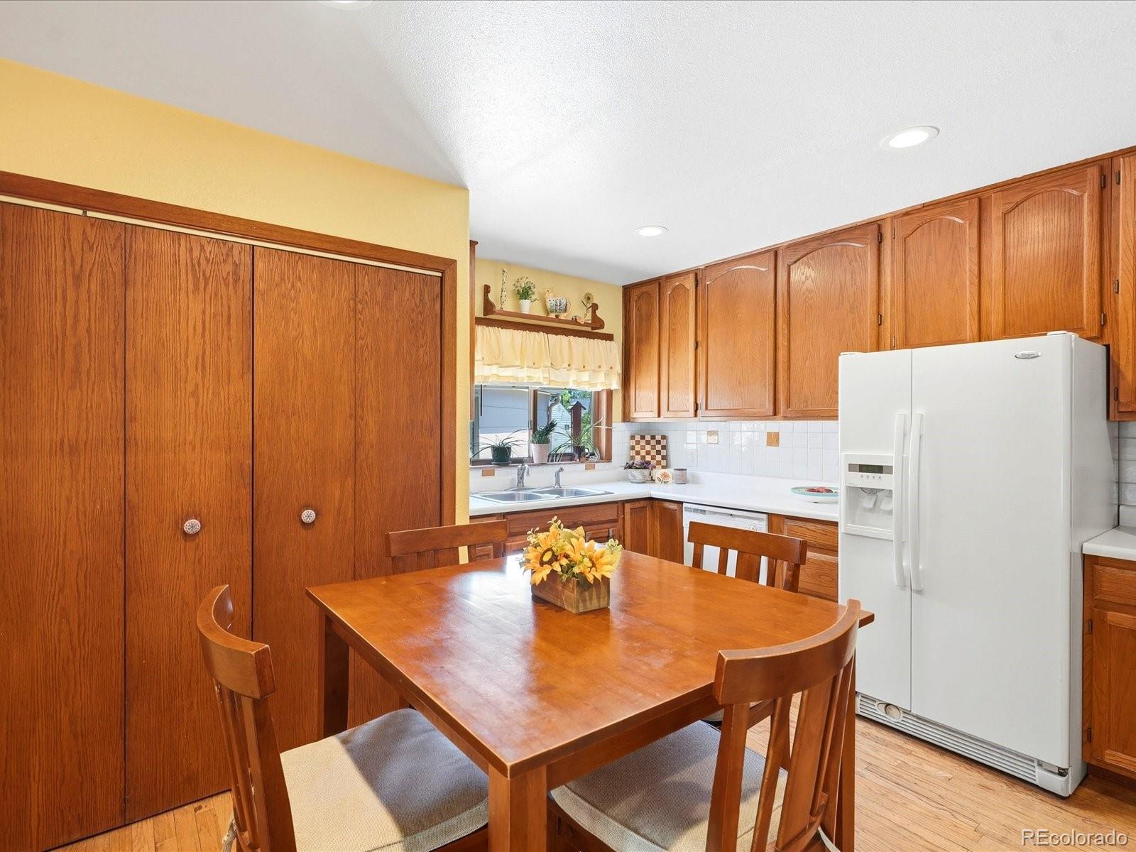 MLS Image #12 for 3415 s hudson way,denver, Colorado