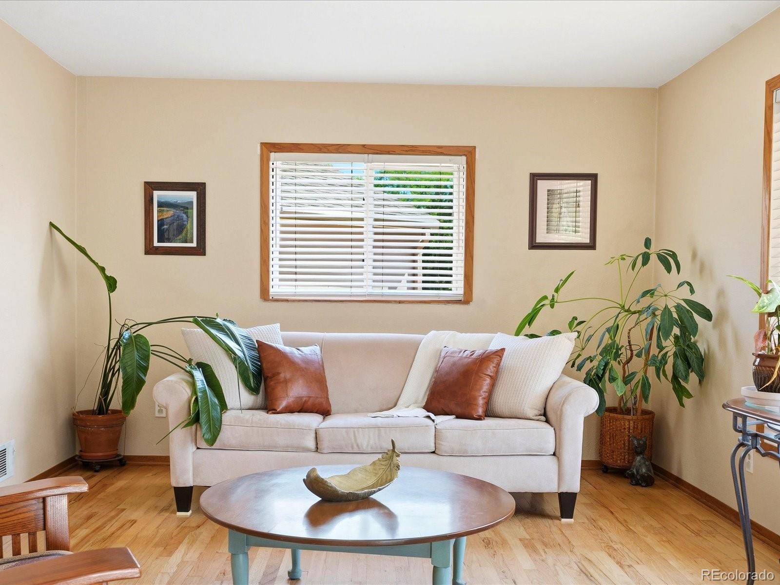 MLS Image #17 for 3415 s hudson way,denver, Colorado