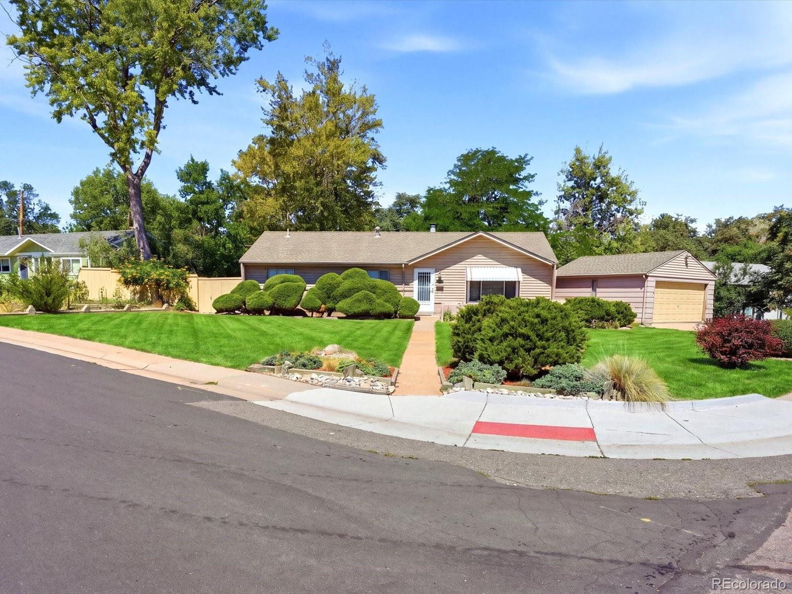 MLS Image #3 for 3415 s hudson way,denver, Colorado