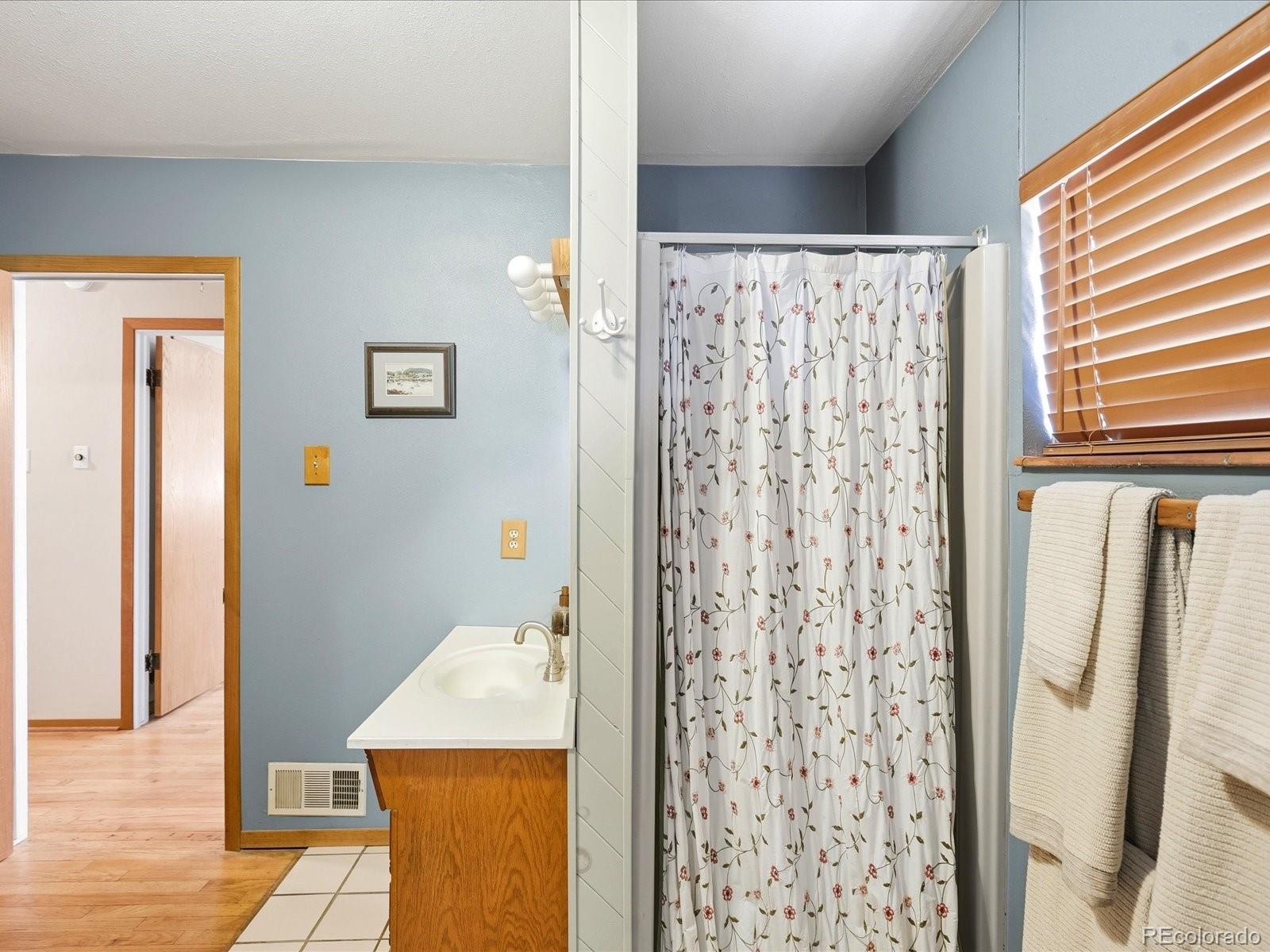 MLS Image #34 for 3415 s hudson way,denver, Colorado
