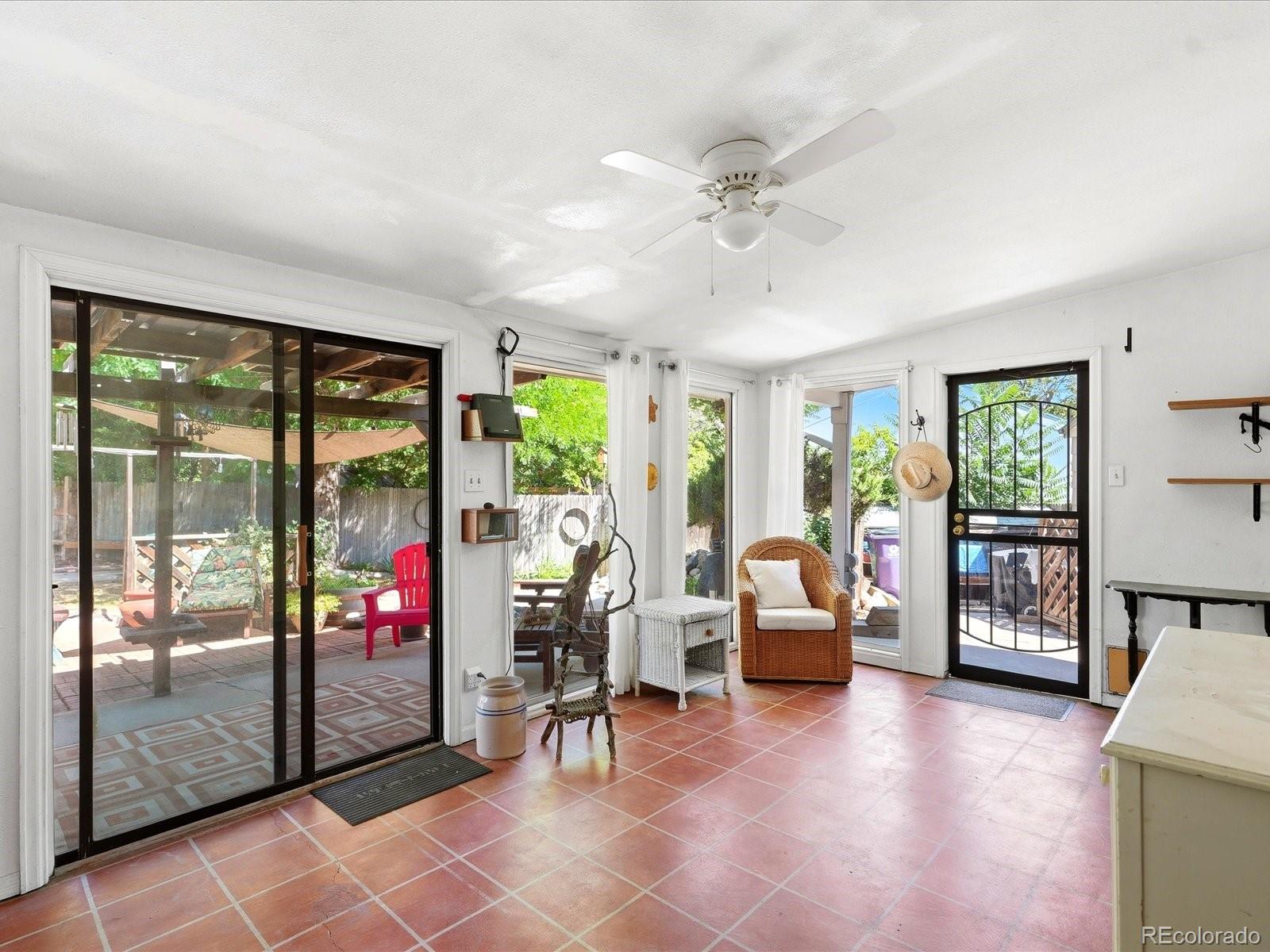MLS Image #39 for 3415 s hudson way,denver, Colorado