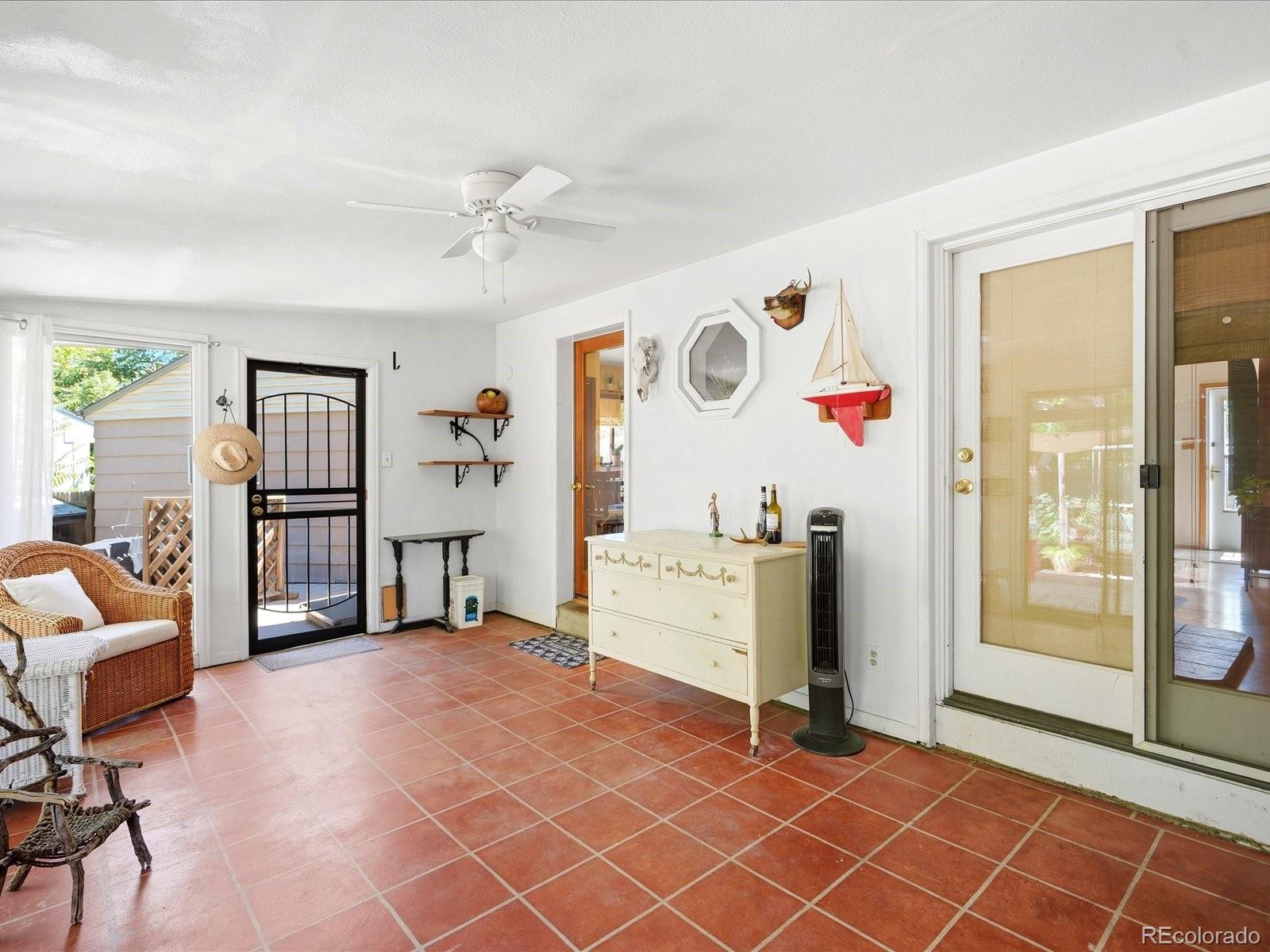 MLS Image #42 for 3415 s hudson way,denver, Colorado