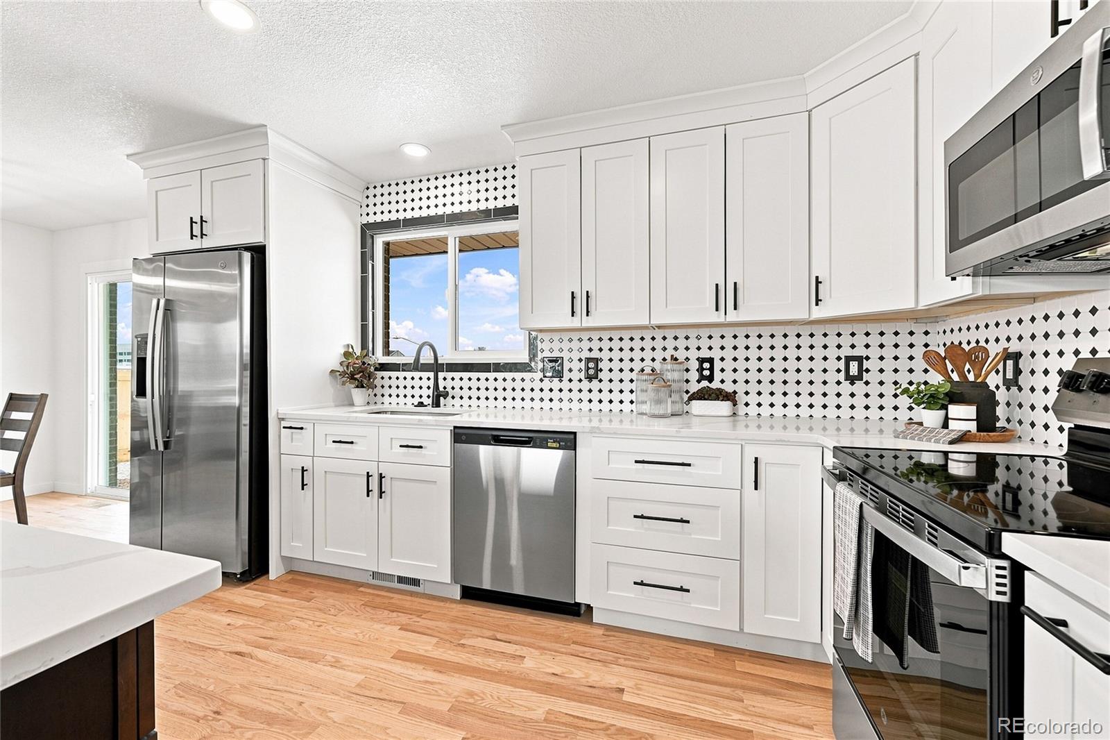 MLS Image #14 for 10783 w 9th place,denver, Colorado