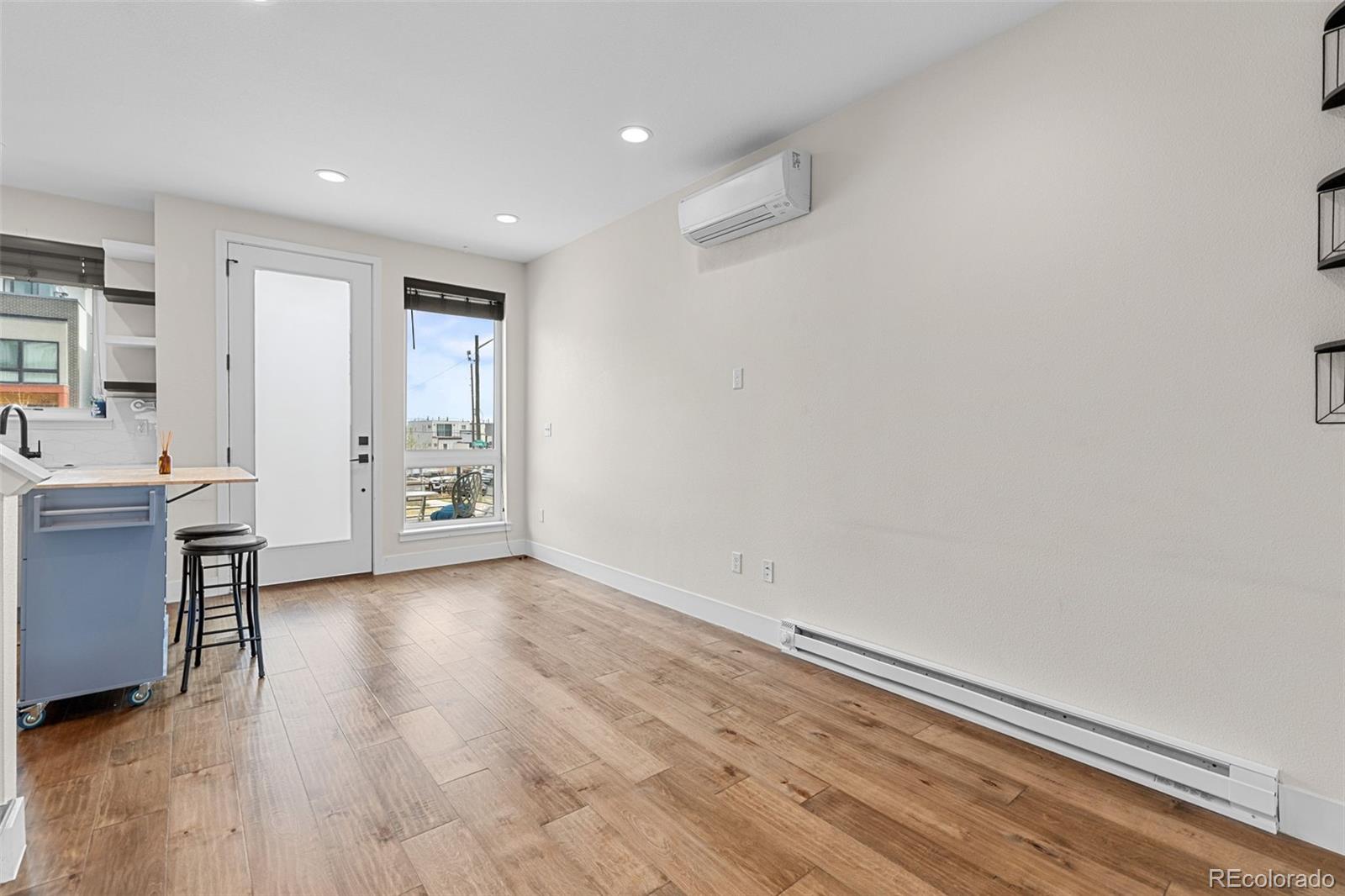 MLS Image #4 for 1303  osceola street,denver, Colorado