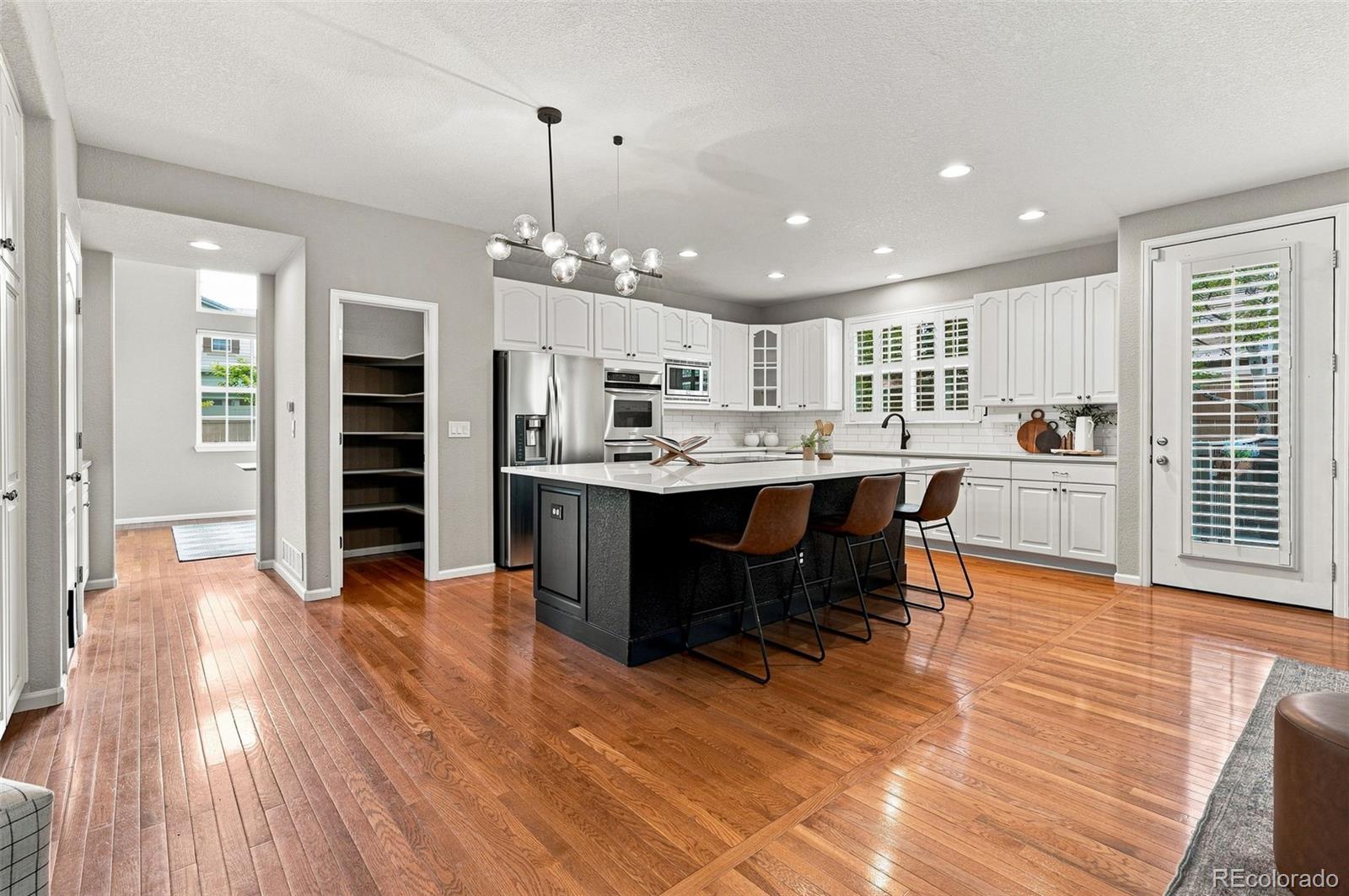 MLS Image #13 for 10720  briarglen circle,littleton, Colorado