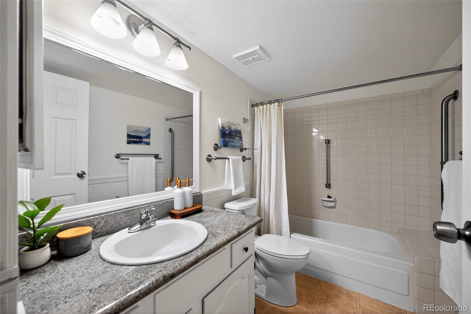 MLS Image #15 for 2868 s heather gardens way 103,aurora, Colorado