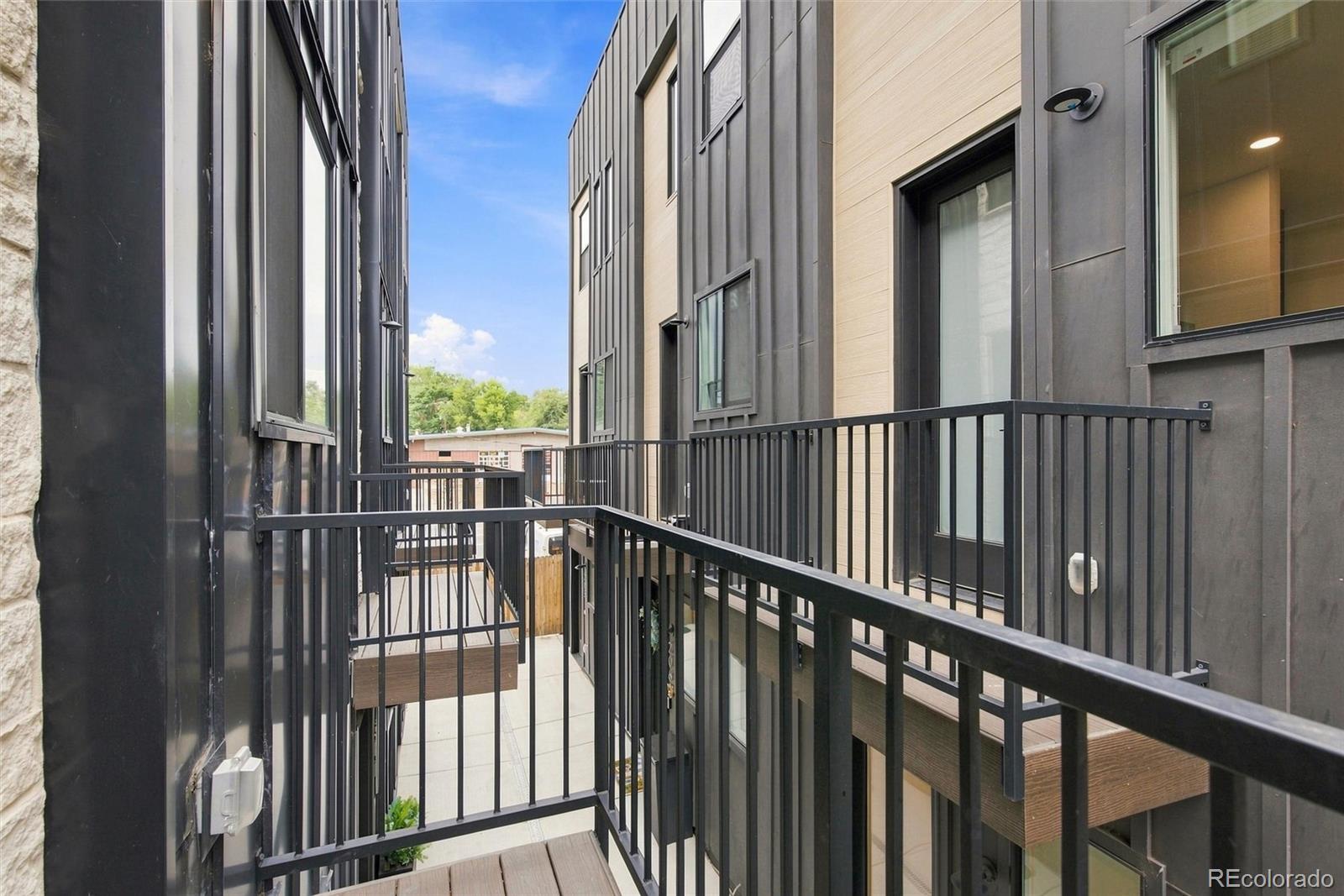 MLS Image #16 for 5128 w 26th avenue,denver, Colorado