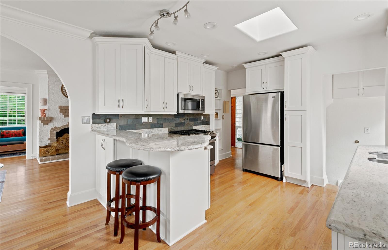 MLS Image #14 for 739  bellaire street,denver, Colorado