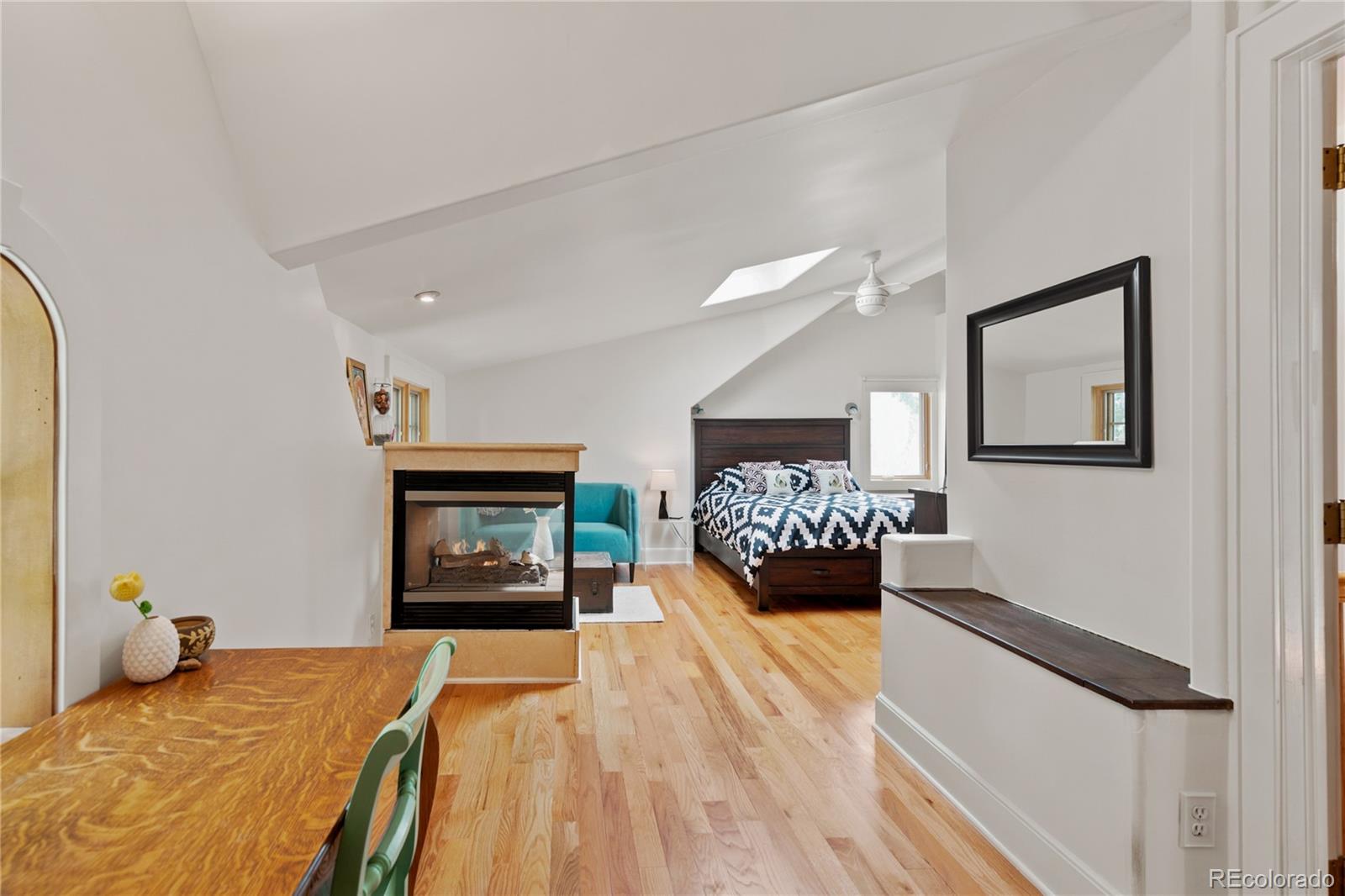 MLS Image #25 for 739  bellaire street,denver, Colorado