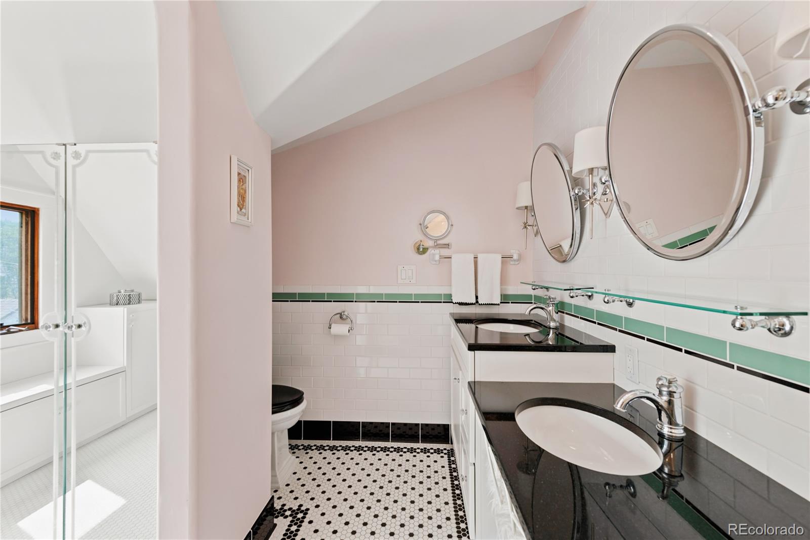 MLS Image #28 for 739  bellaire street,denver, Colorado
