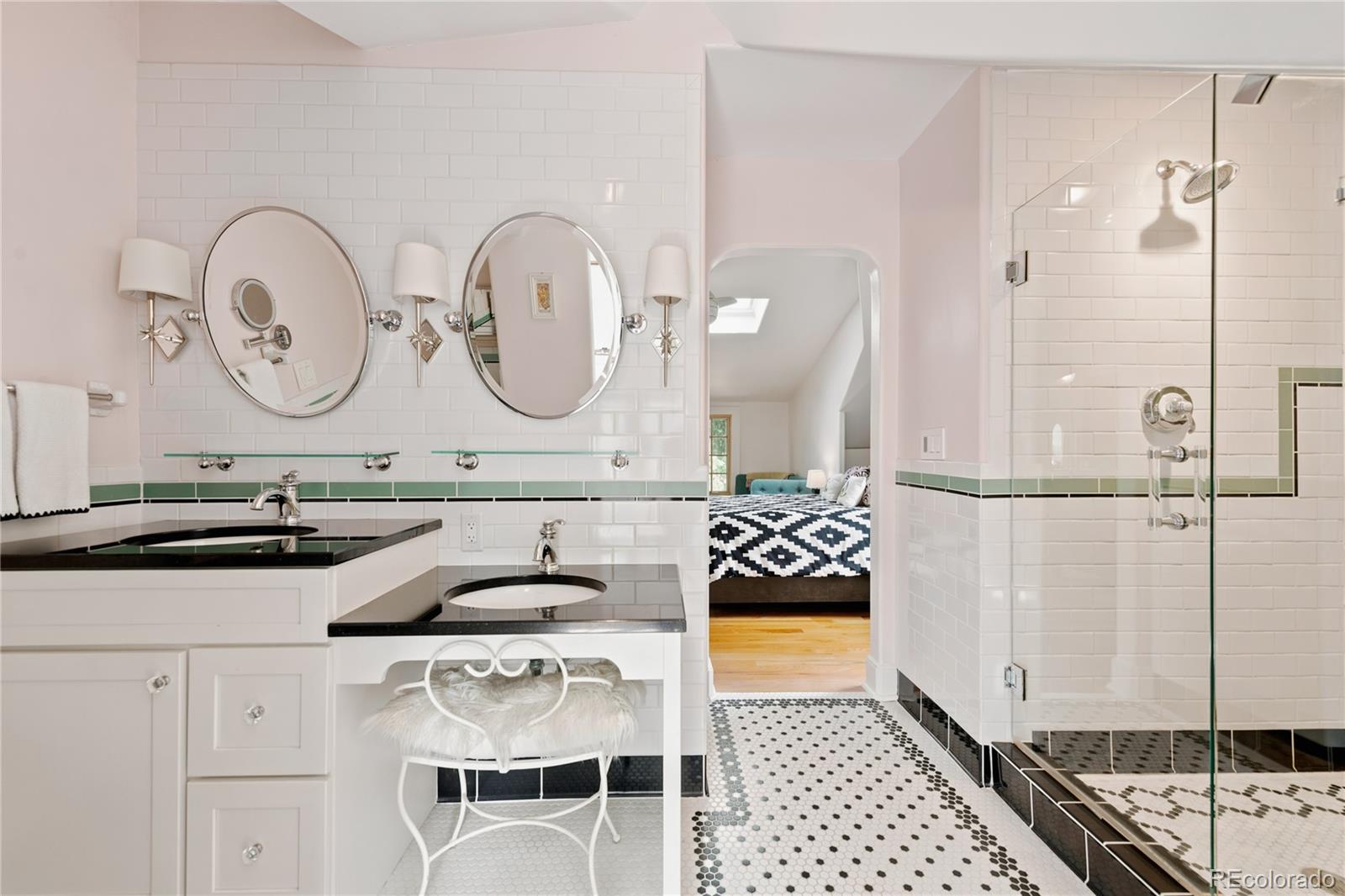 MLS Image #29 for 739  bellaire street,denver, Colorado