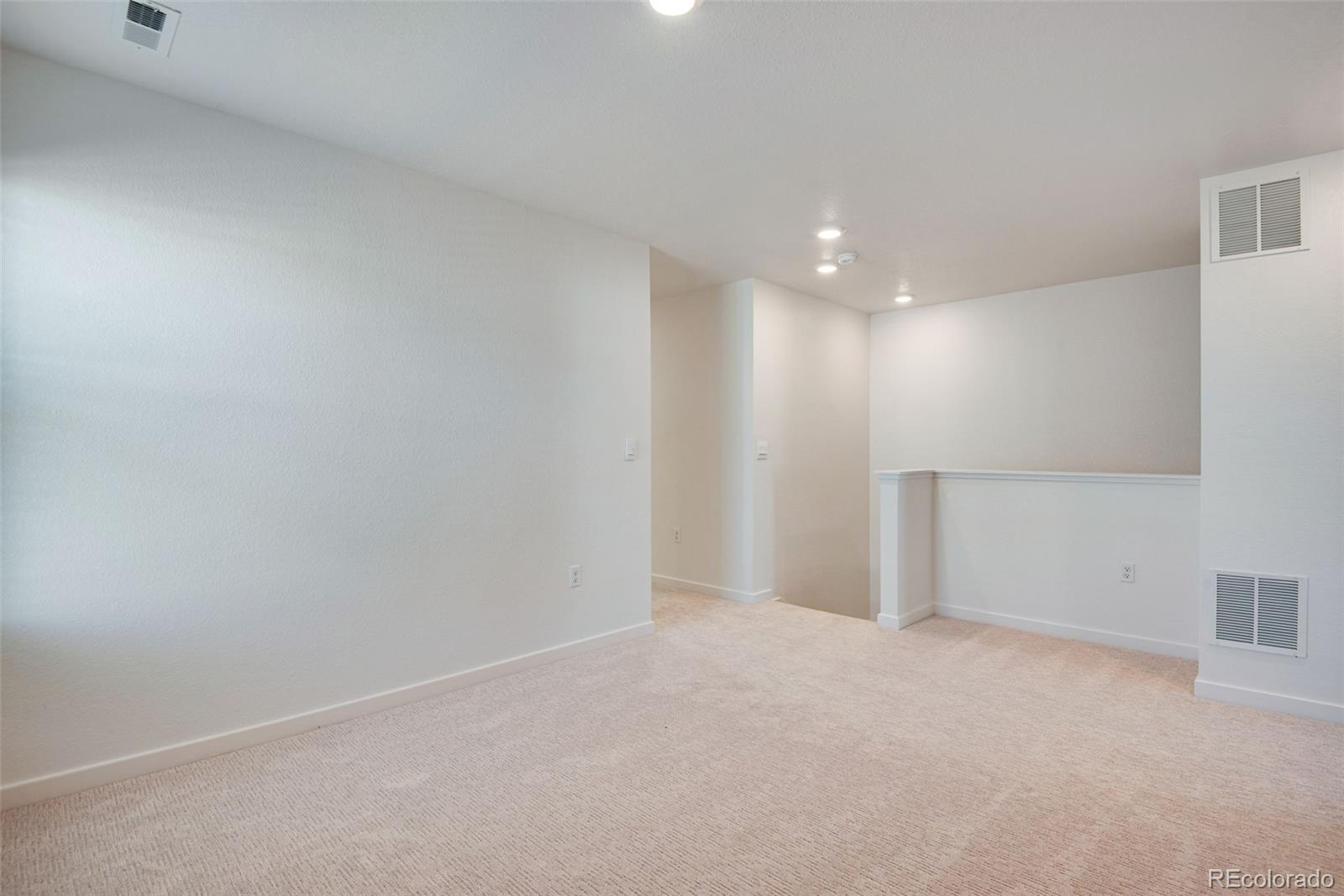 MLS Image #20 for 22614 e 6th place,aurora, Colorado