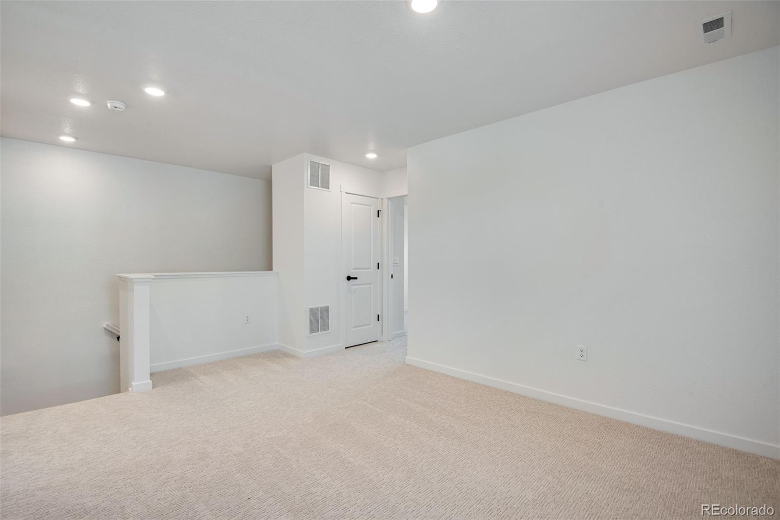 MLS Image #21 for 22614 e 6th place,aurora, Colorado