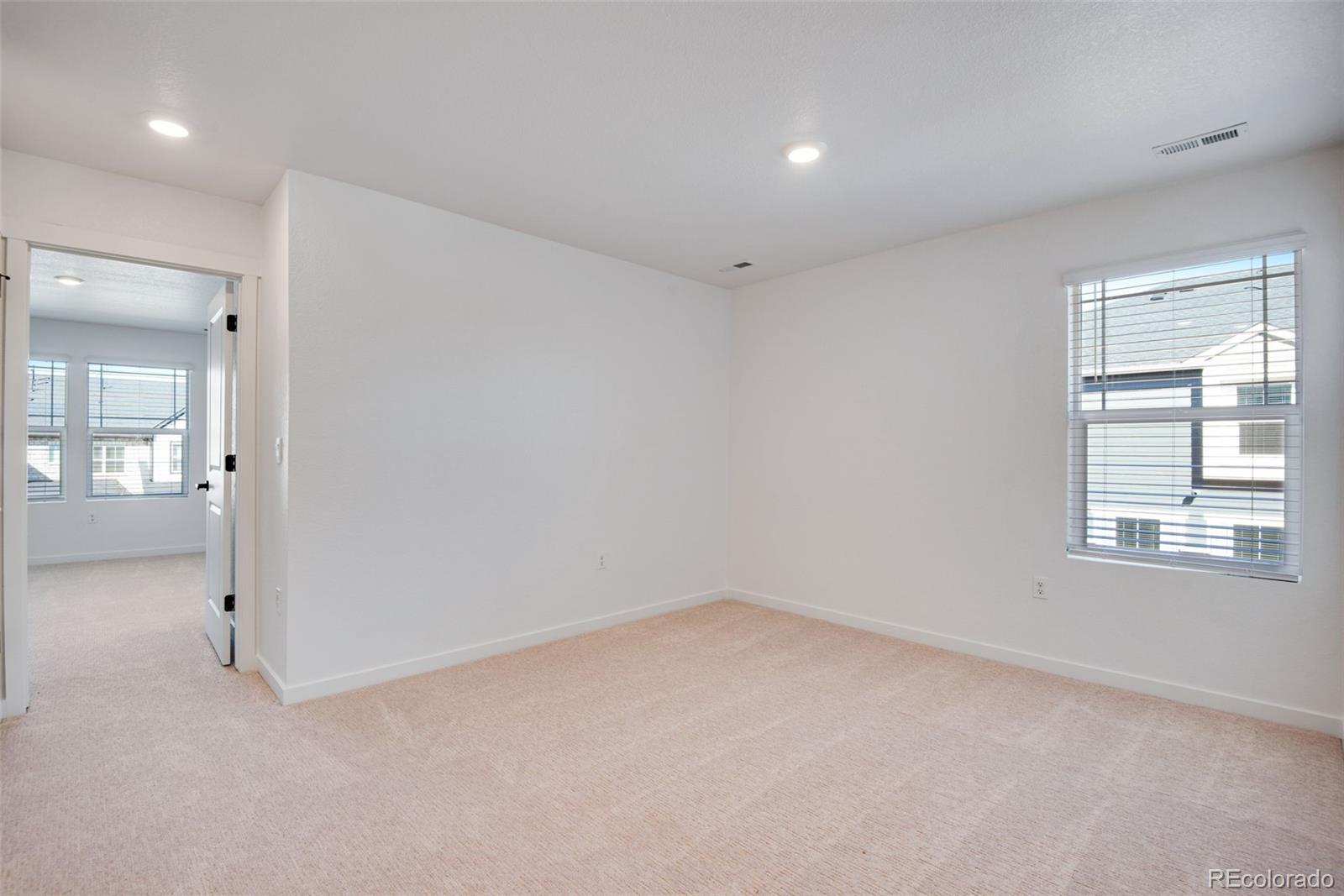 MLS Image #22 for 22614 e 6th place,aurora, Colorado