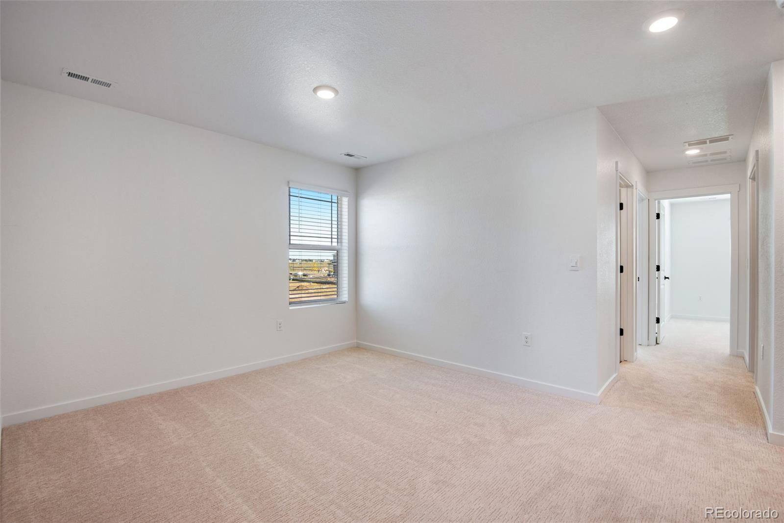 MLS Image #23 for 22614 e 6th place,aurora, Colorado