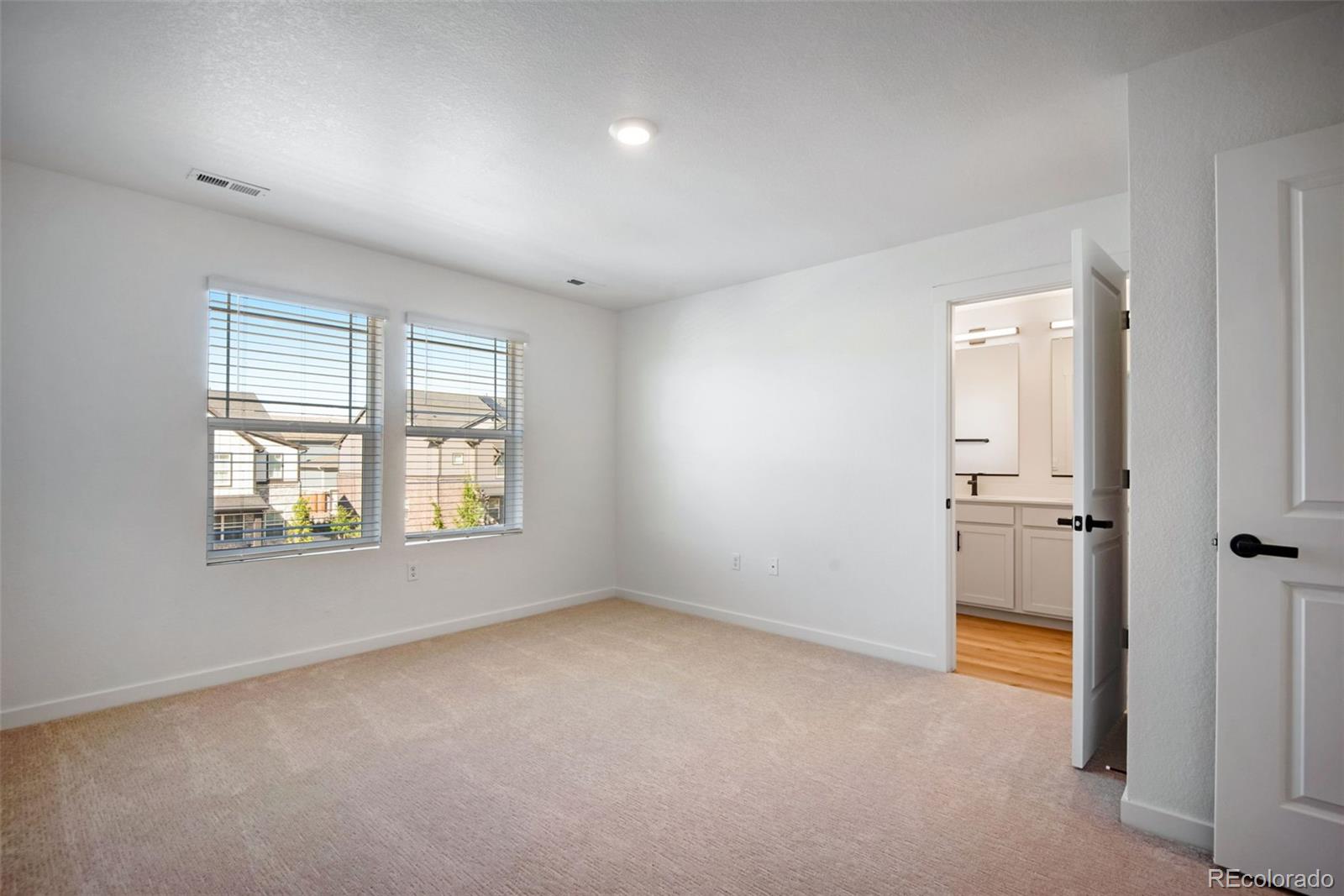 MLS Image #24 for 22614 e 6th place,aurora, Colorado