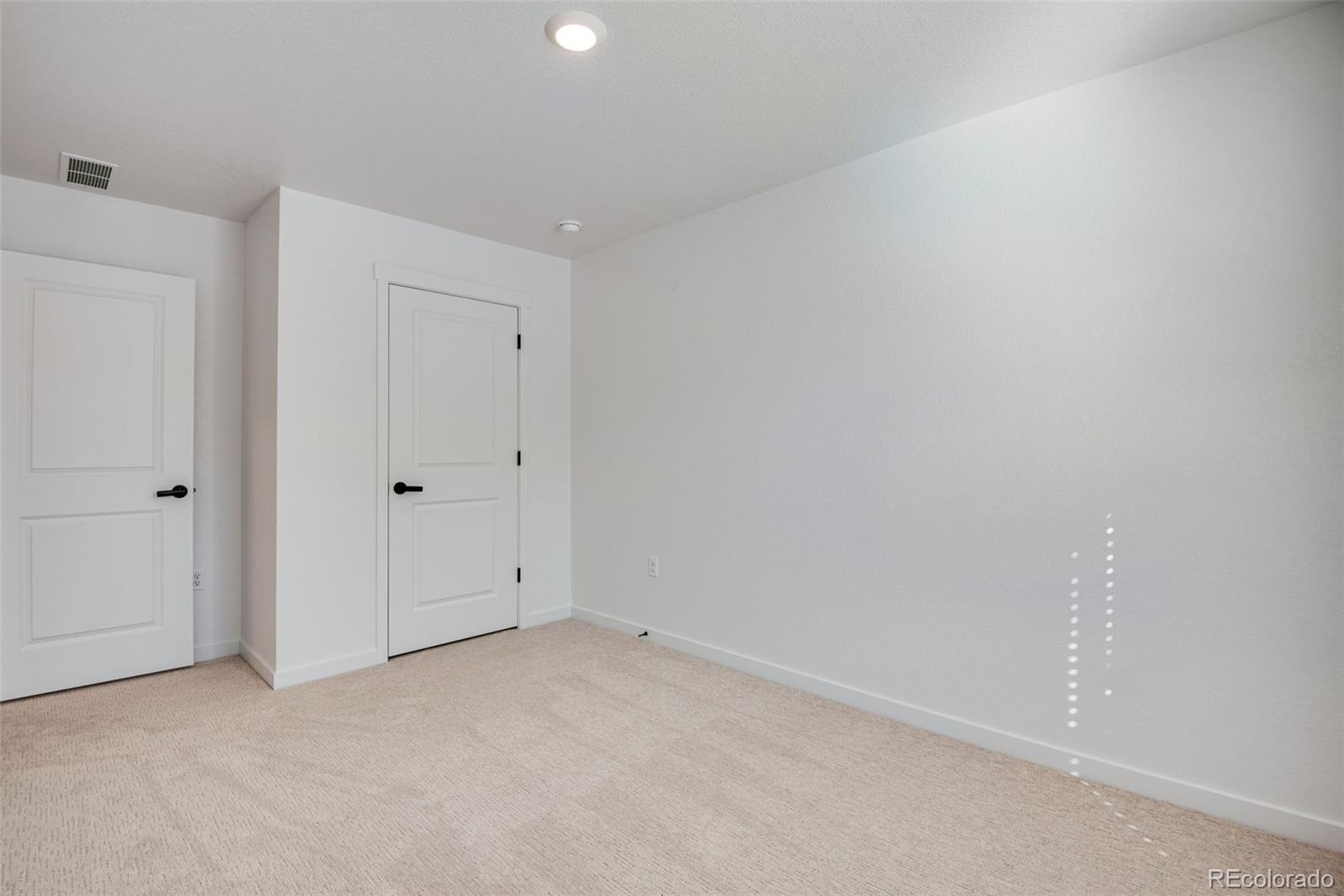 MLS Image #33 for 22614 e 6th place,aurora, Colorado