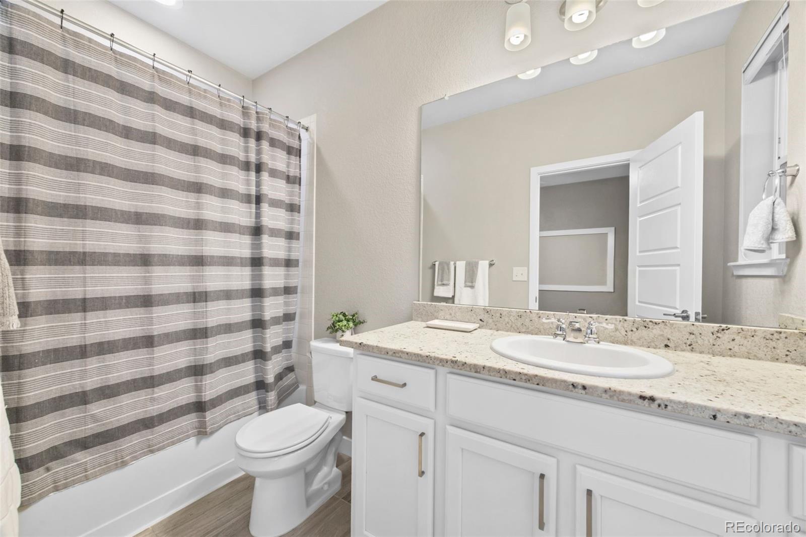 MLS Image #29 for 612 e hinsdale avenue,littleton, Colorado