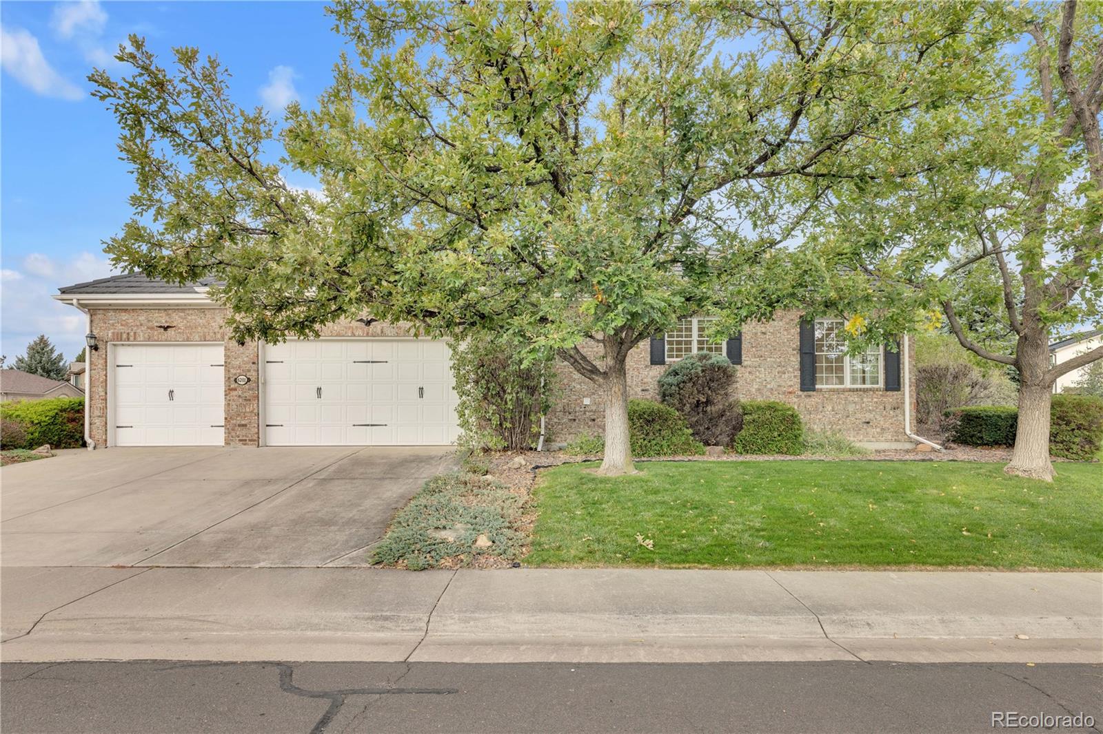 MLS Image #2 for 6201 s potomac way,centennial, Colorado