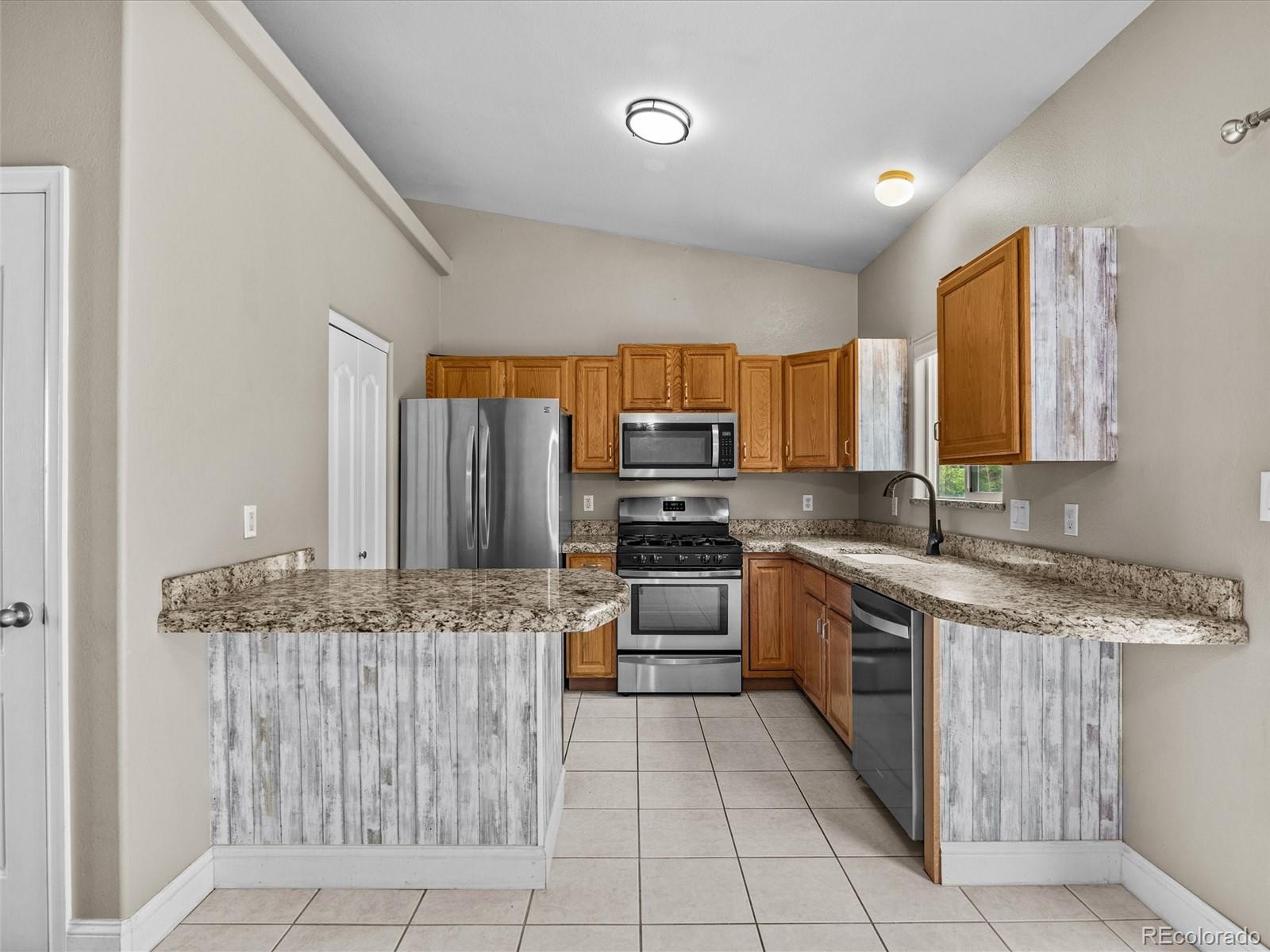 MLS Image #10 for 2563  trails end court,grand junction, Colorado