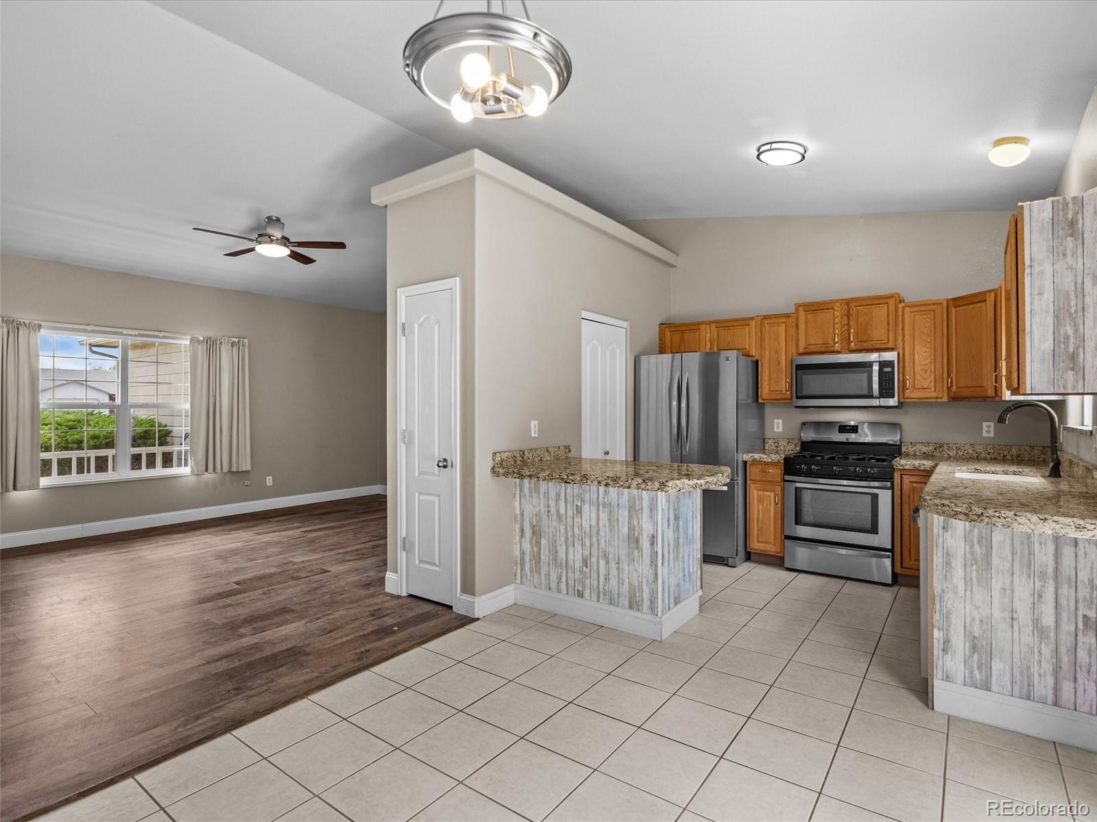 MLS Image #12 for 2563  trails end court,grand junction, Colorado