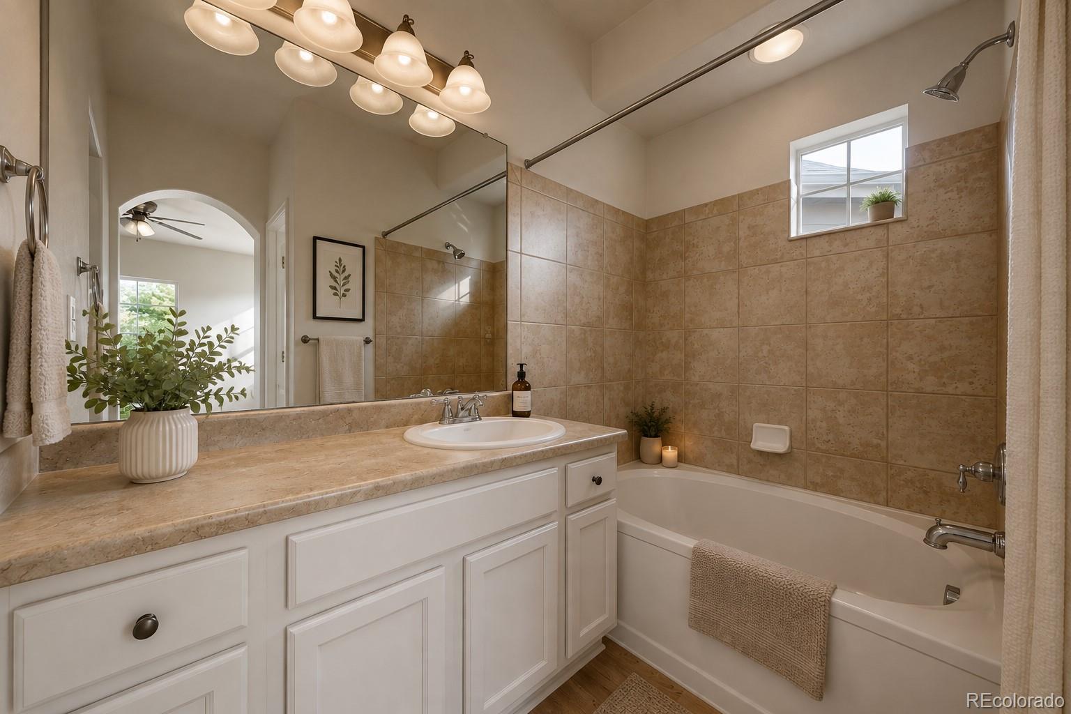 MLS Image #9 for 13002  grant circle c,thornton, Colorado