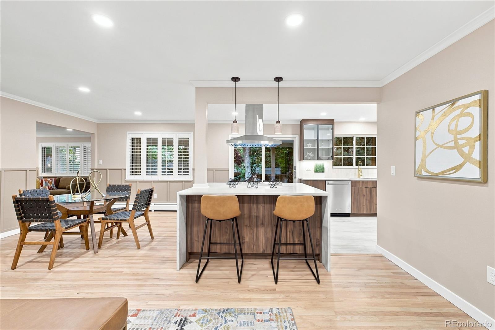 MLS Image #18 for 3851 s hillcrest drive,denver, Colorado