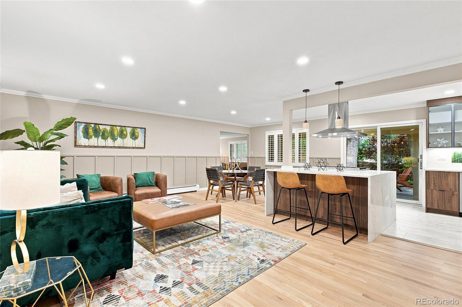 MLS Image #22 for 3851 s hillcrest drive,denver, Colorado