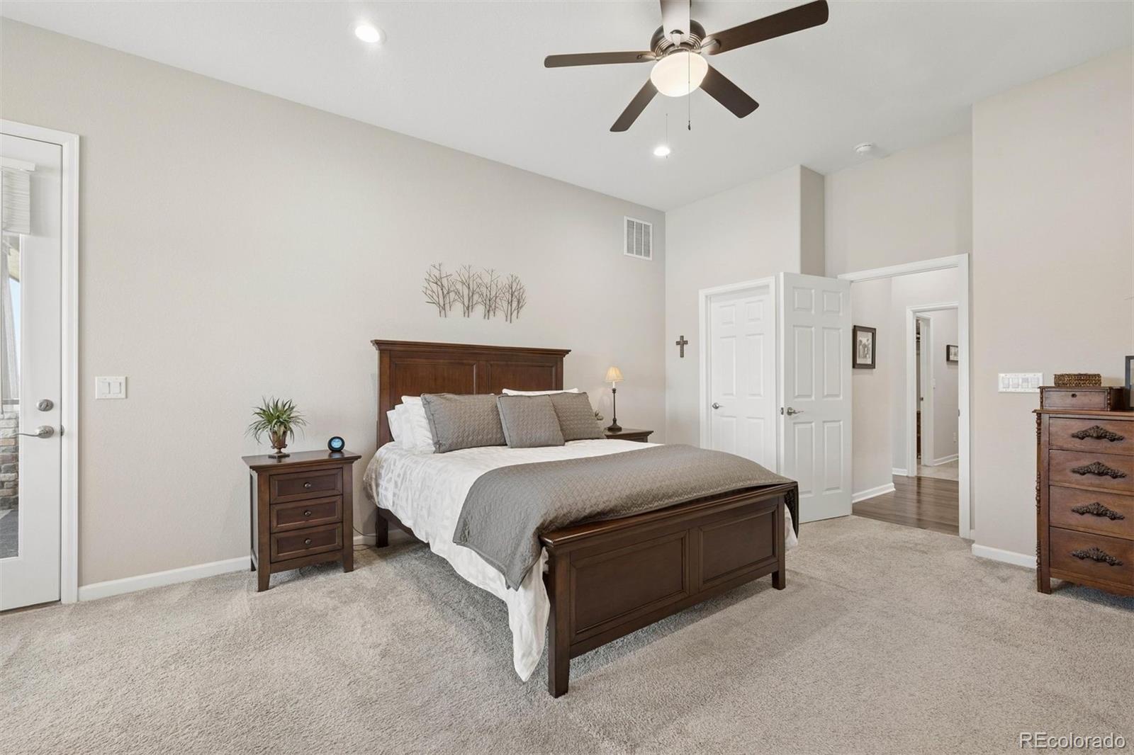 MLS Image #23 for 8322 s shawnee court,aurora, Colorado