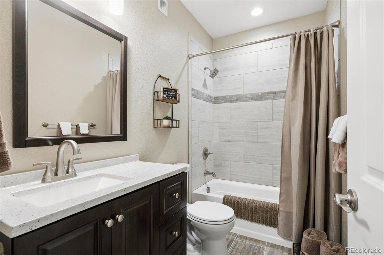 MLS Image #37 for 8322 s shawnee court,aurora, Colorado