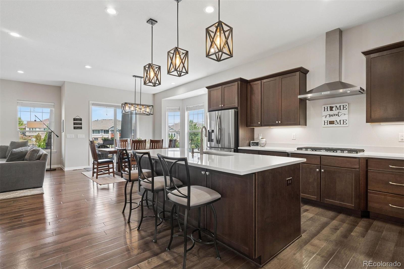 MLS Image #5 for 8322 s shawnee court,aurora, Colorado